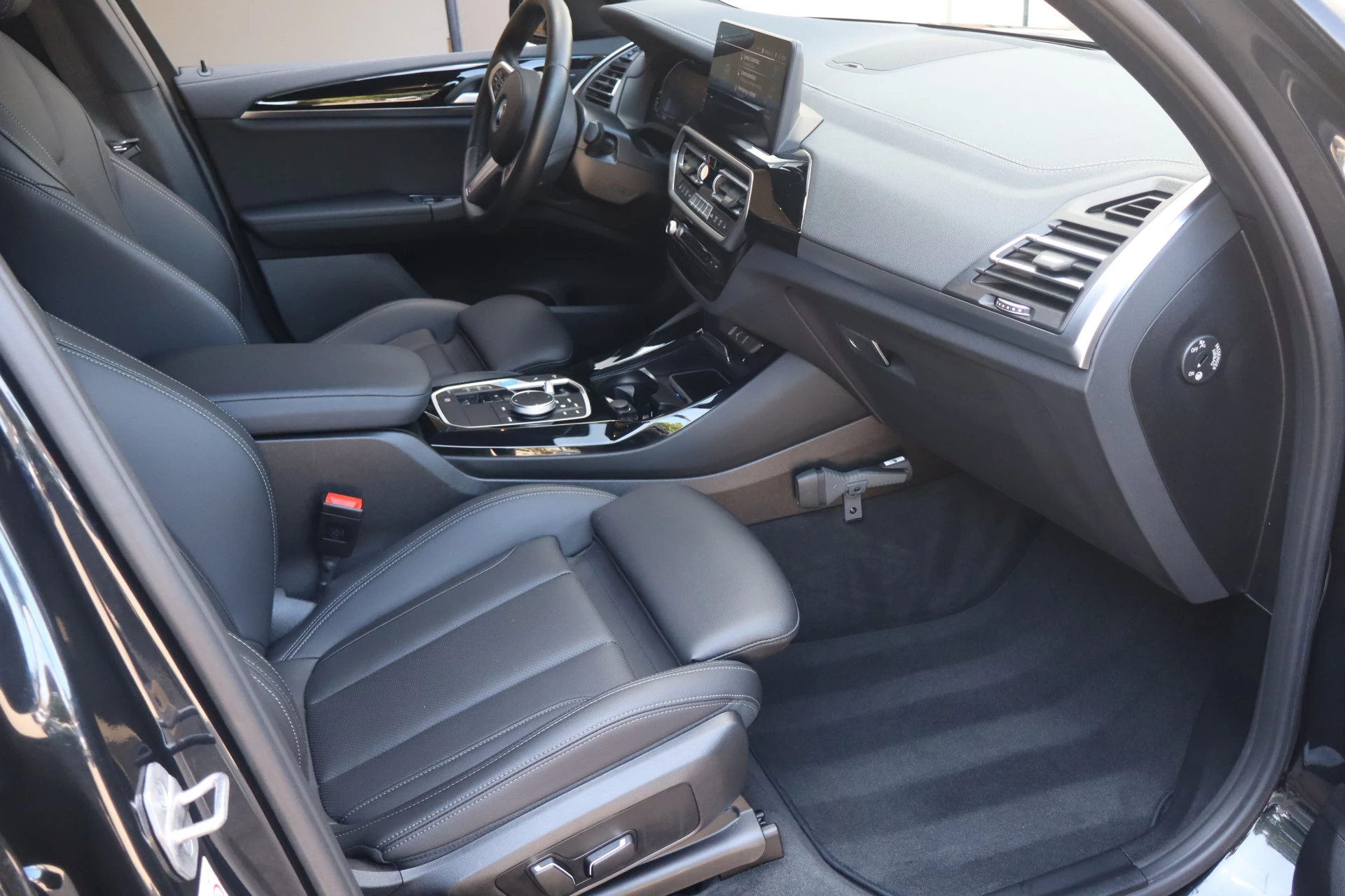Hoofdafbeelding BMW iX3