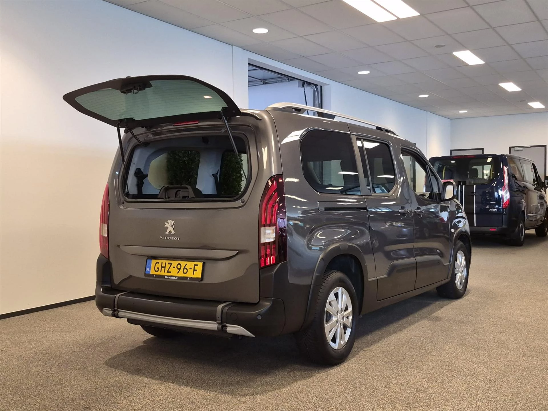 Hoofdafbeelding Peugeot Rifter