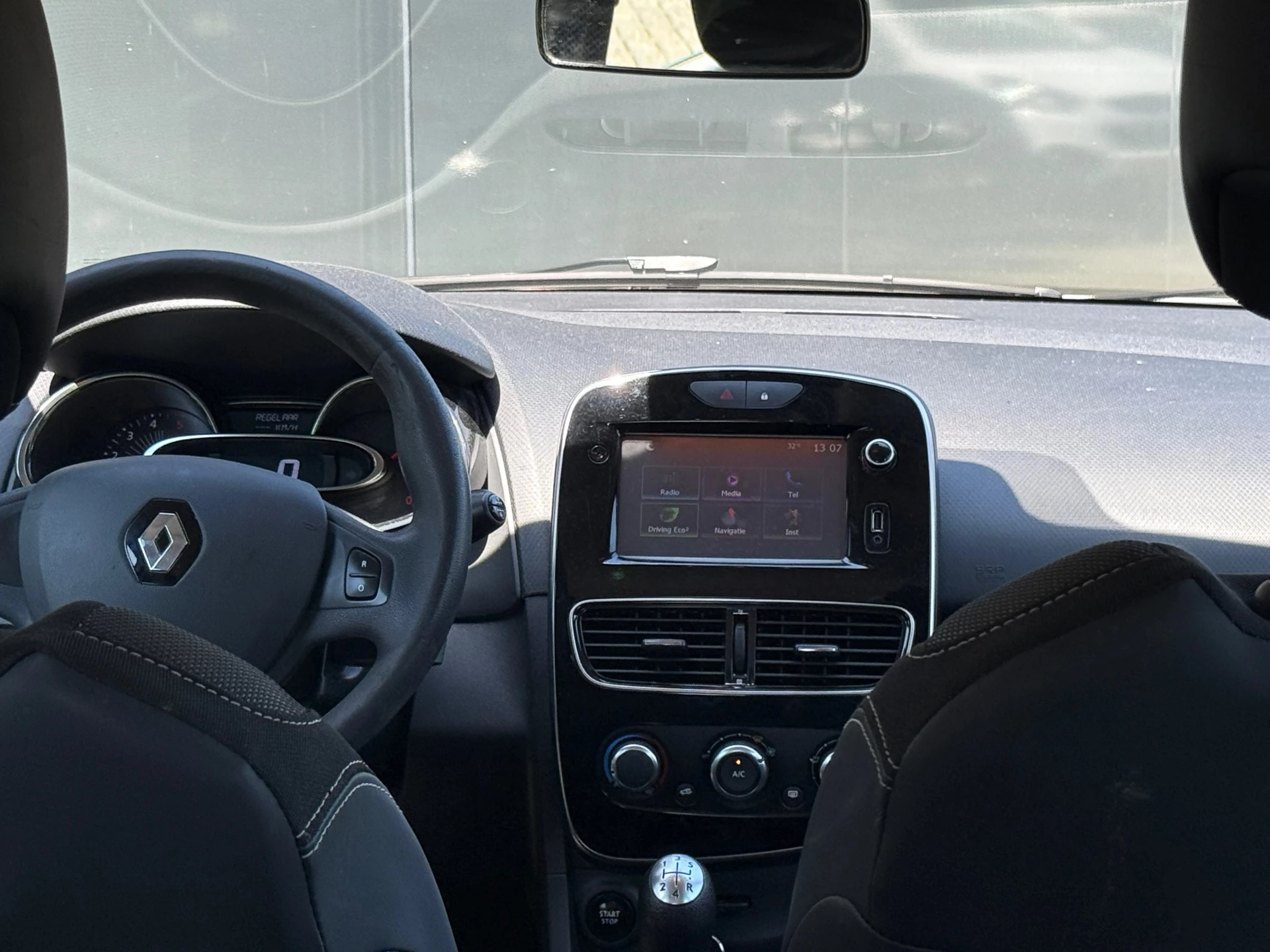 Hoofdafbeelding Renault Clio