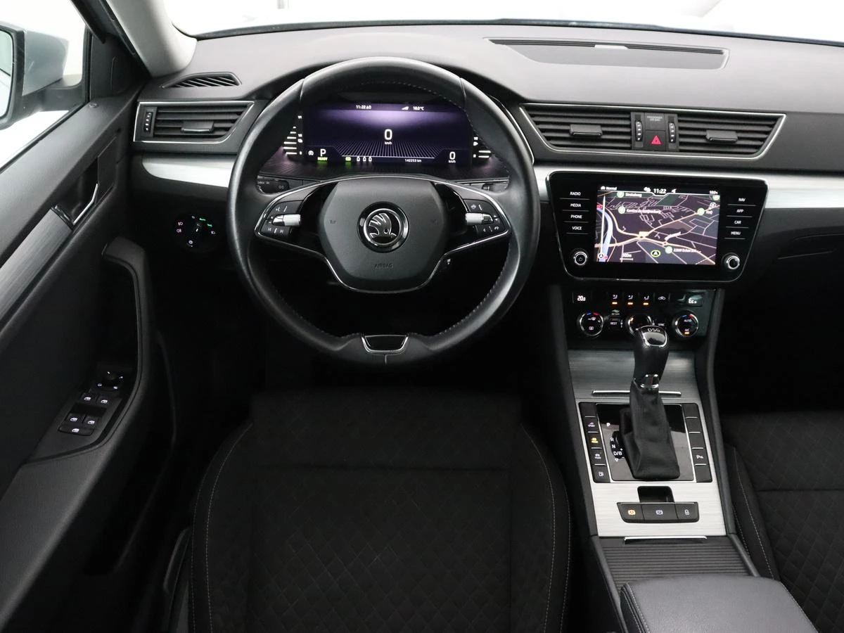 Hoofdafbeelding Škoda Superb