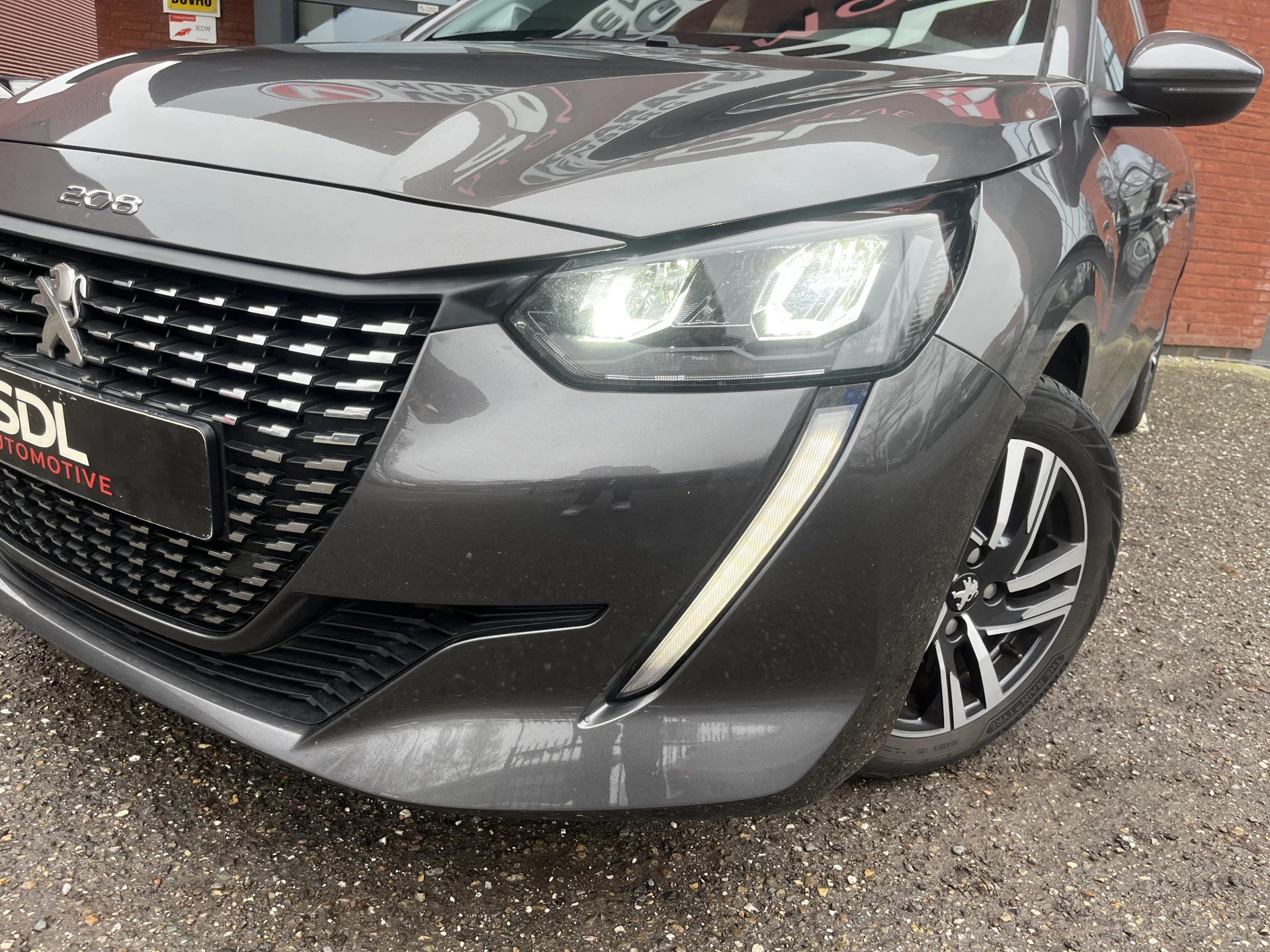 Hoofdafbeelding Peugeot 208