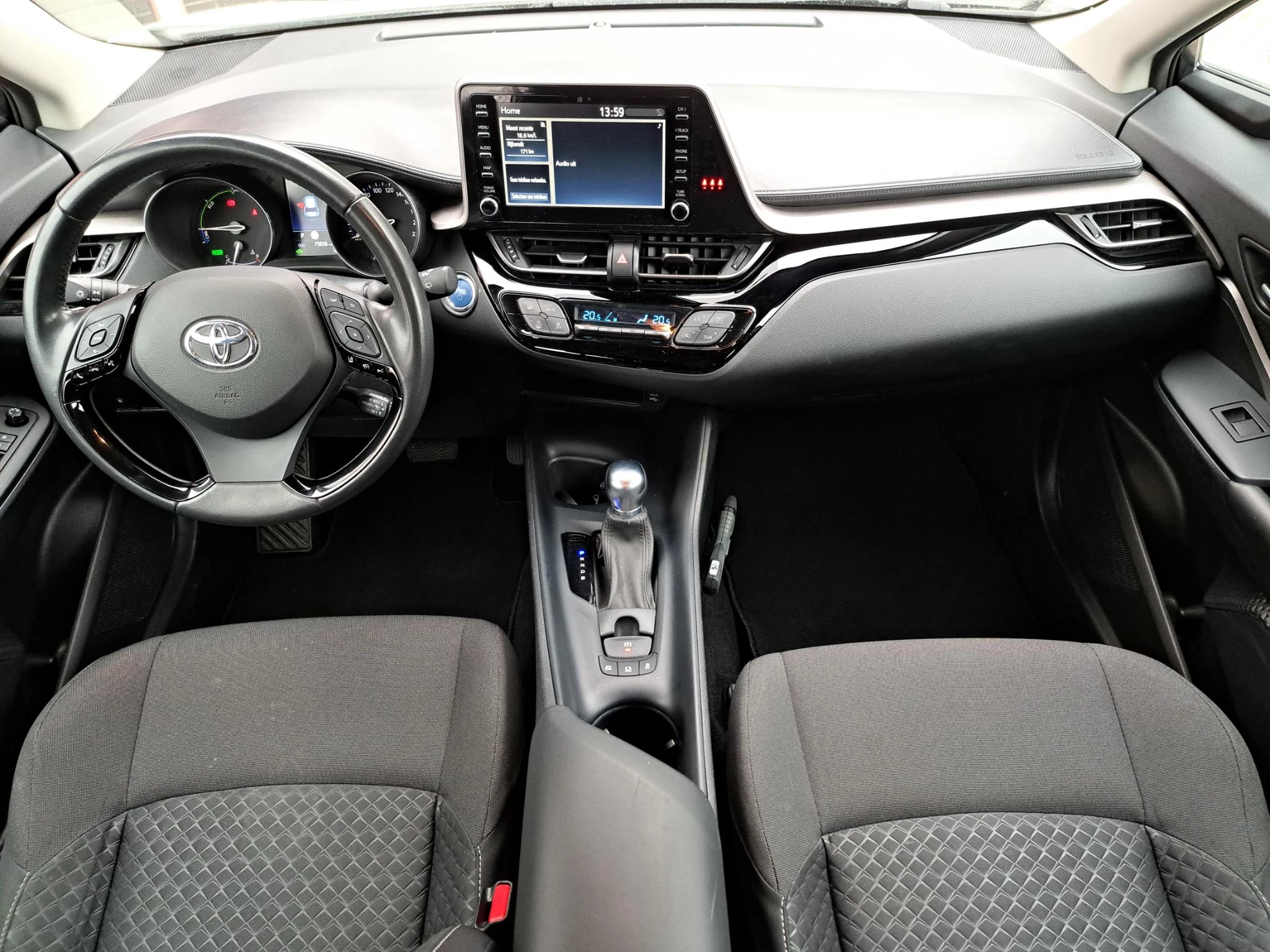 Hoofdafbeelding Toyota C-HR