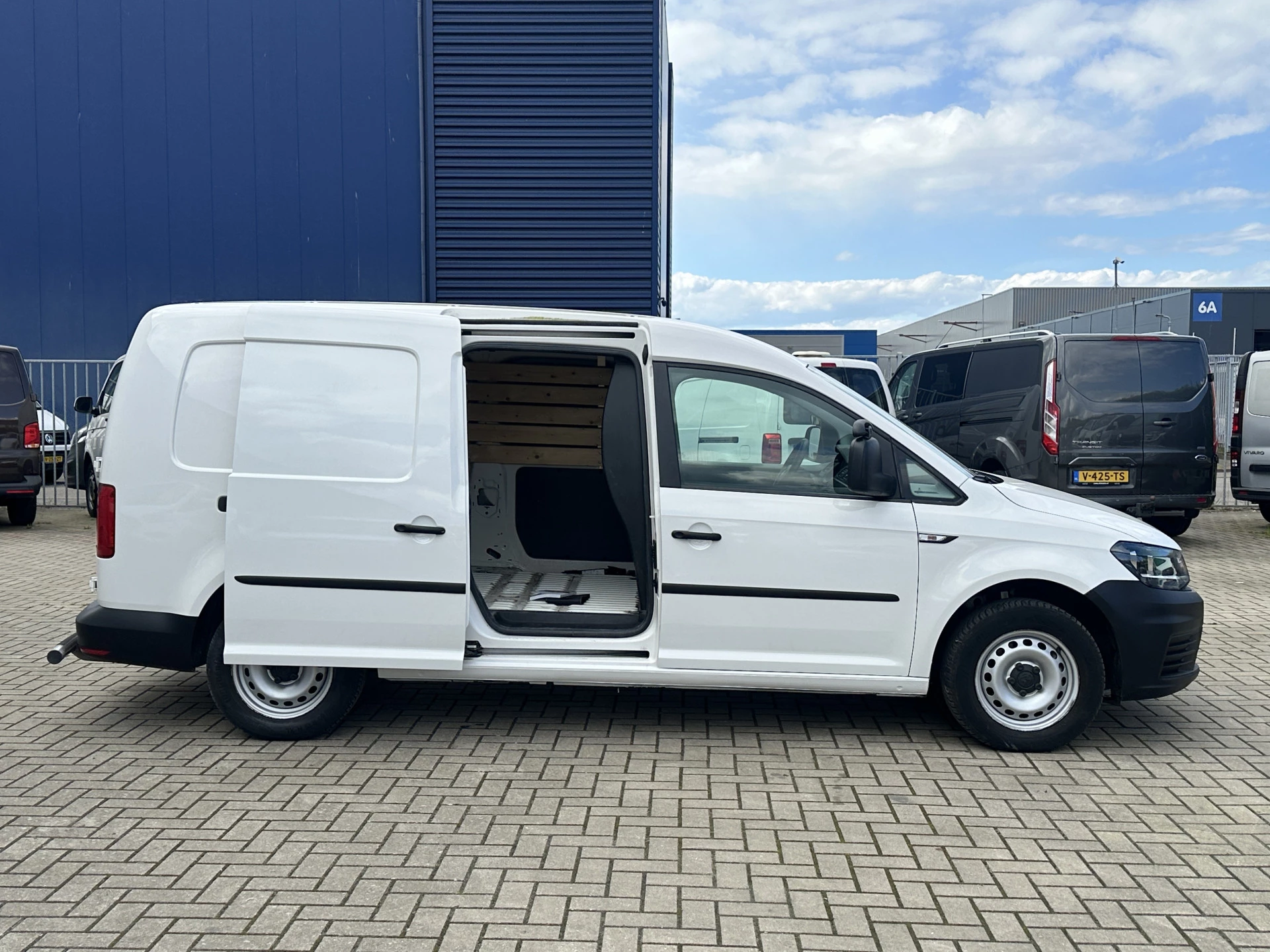 Hoofdafbeelding Volkswagen Caddy