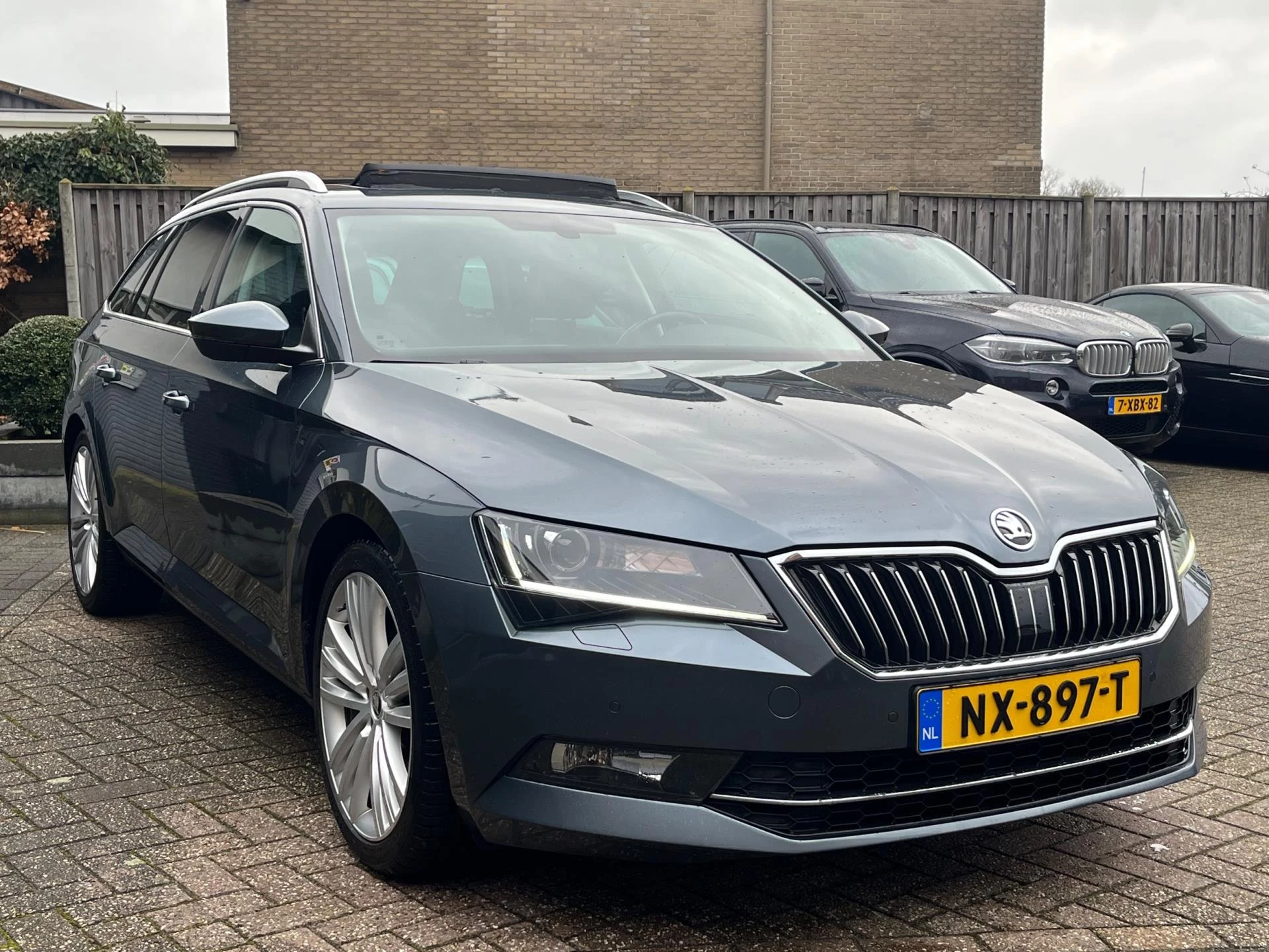Hoofdafbeelding Škoda Superb