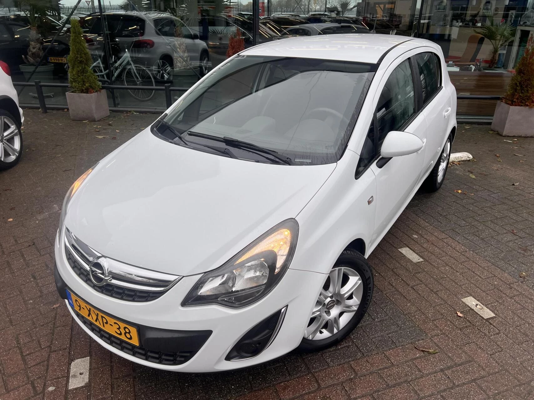 Hoofdafbeelding Opel Corsa