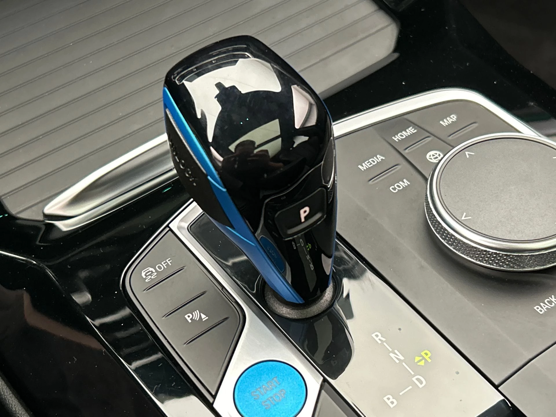 Hoofdafbeelding BMW iX3