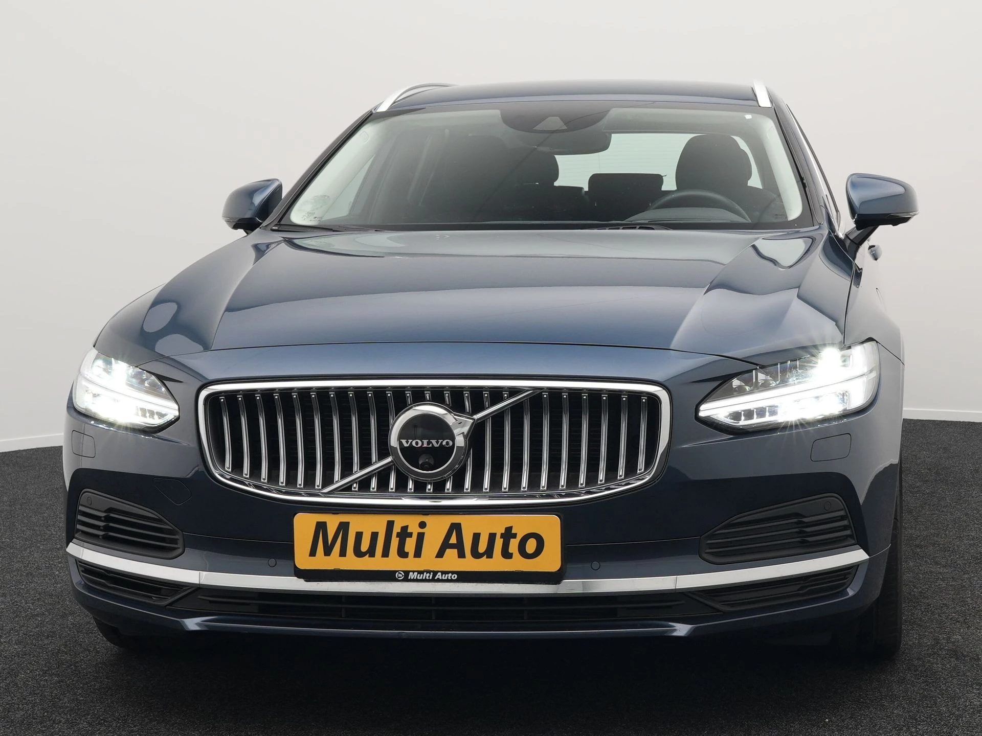 Hoofdafbeelding Volvo V90
