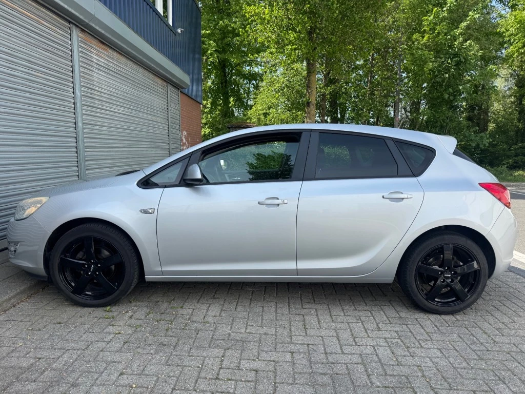 Hoofdafbeelding Opel Astra