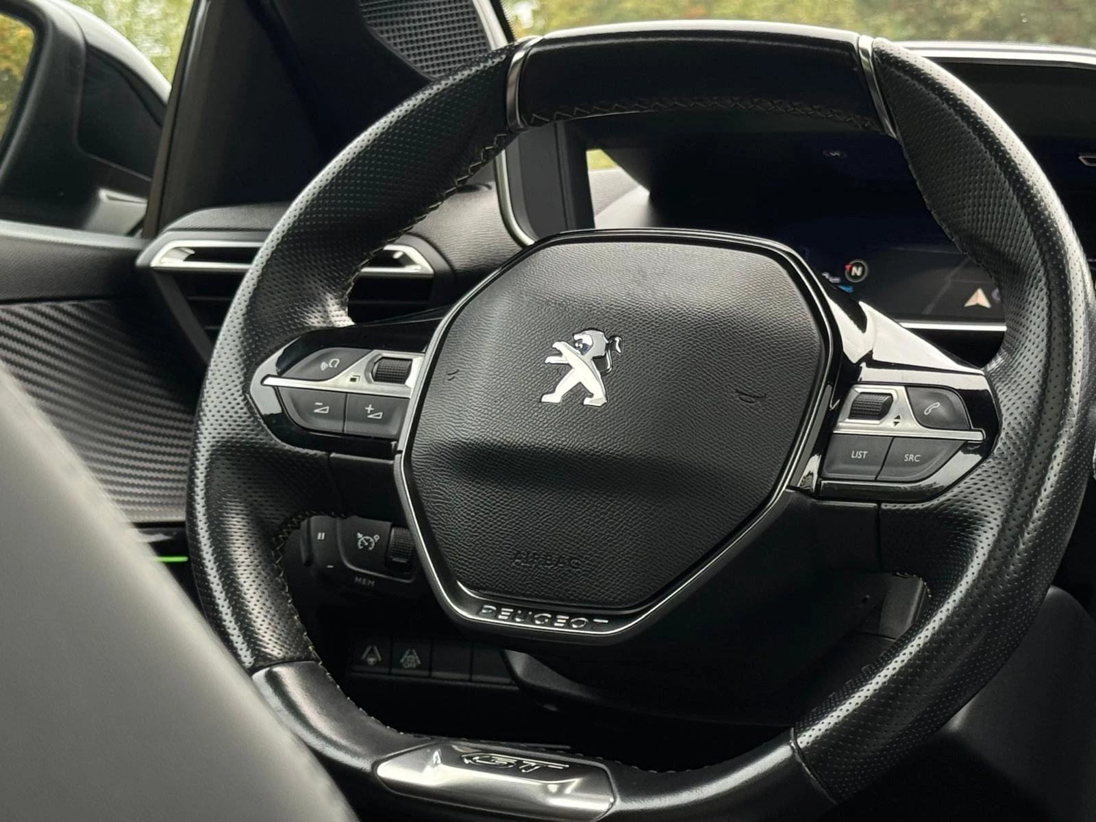 Hoofdafbeelding Peugeot e-208