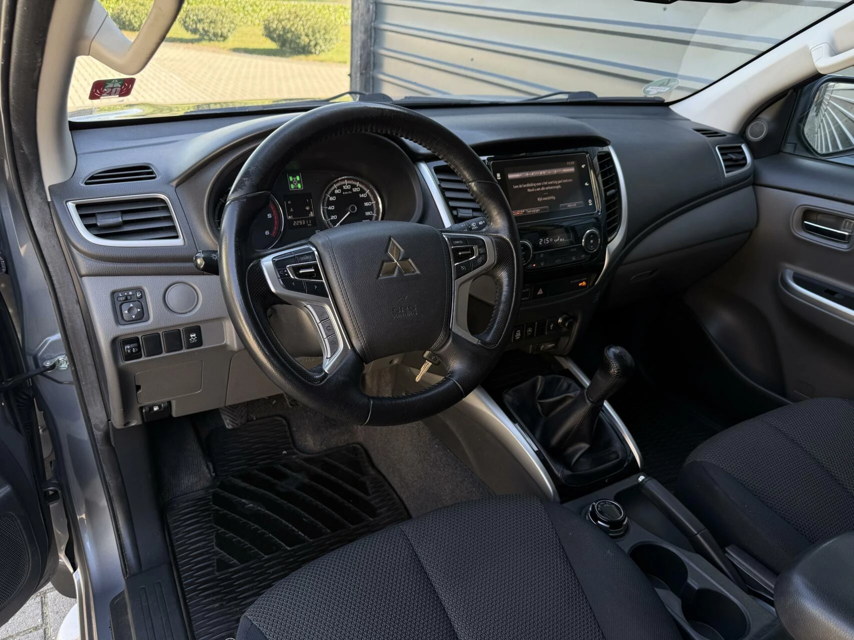Hoofdafbeelding Mitsubishi L200
