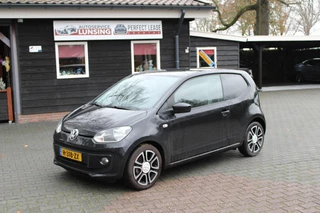 Volkswagen up! Up 1.0 HIGH BlueMotion Leer Navi Cruise Stoelverwarming