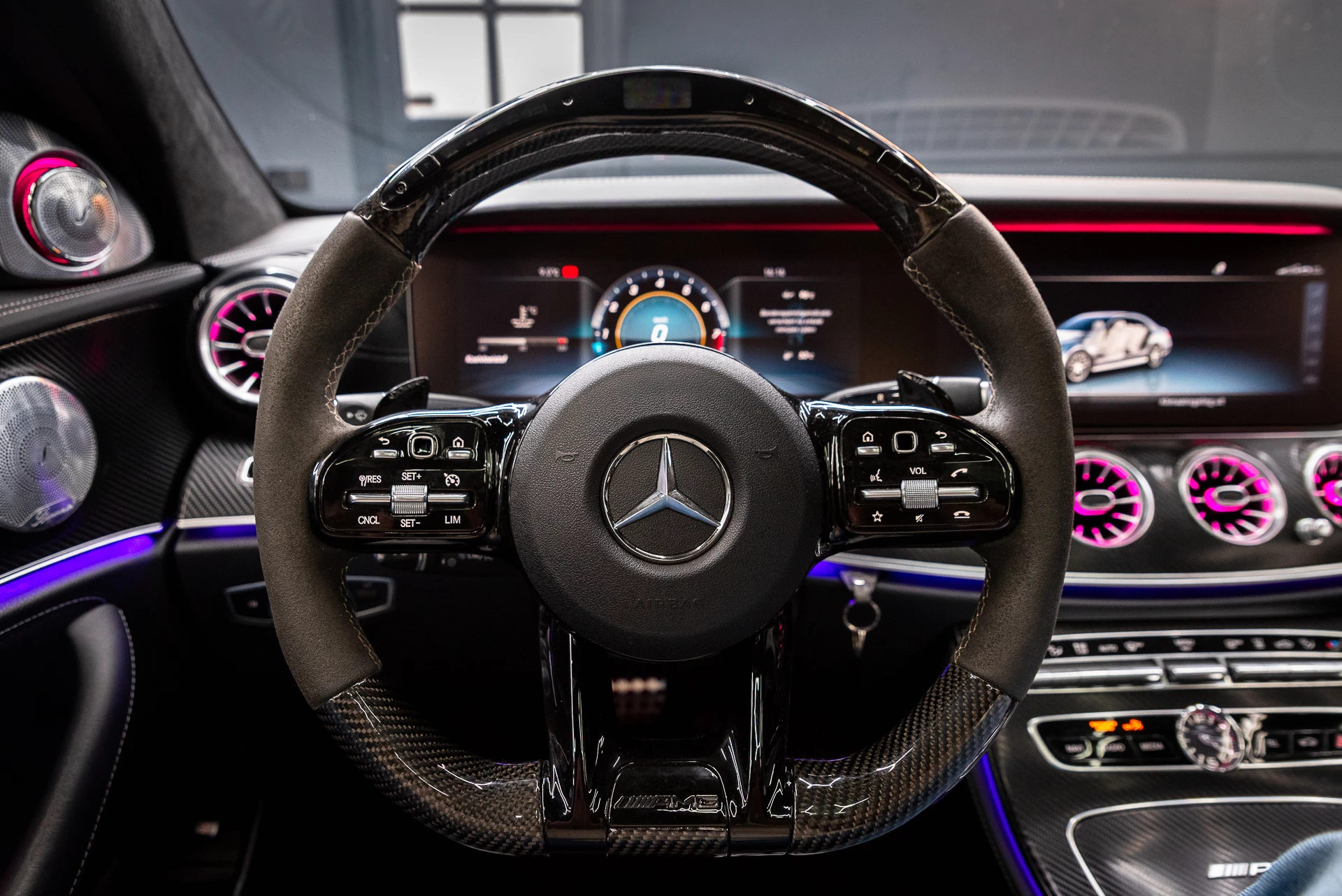 Hoofdafbeelding Mercedes-Benz E-Klasse