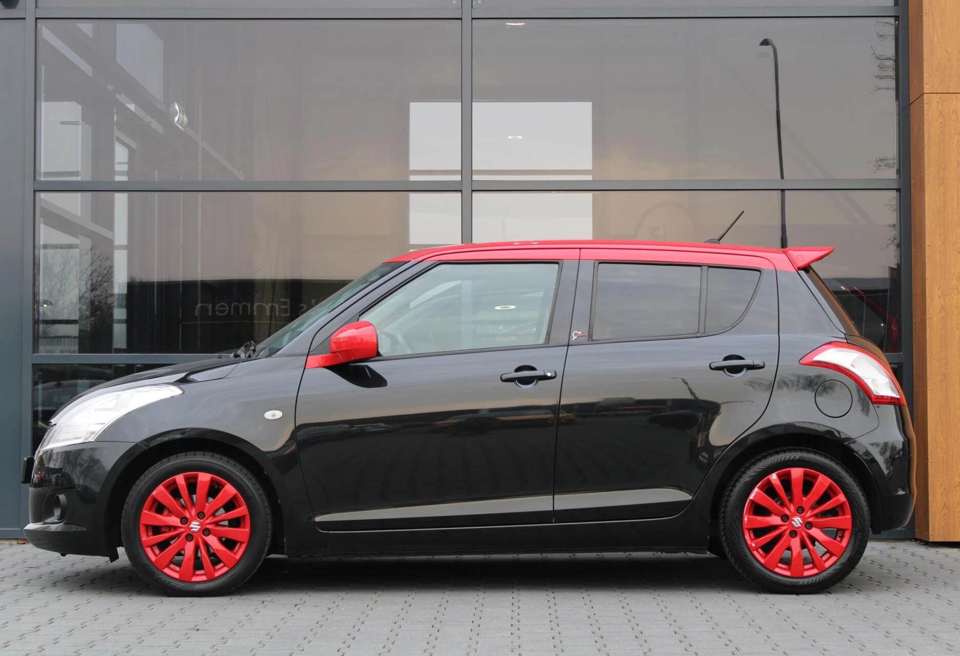 Hoofdafbeelding Suzuki Swift