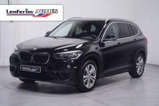 BMW X1 sDrive18i Sportline Cruise Sportstoelen PDC v+a Stoelverwarming