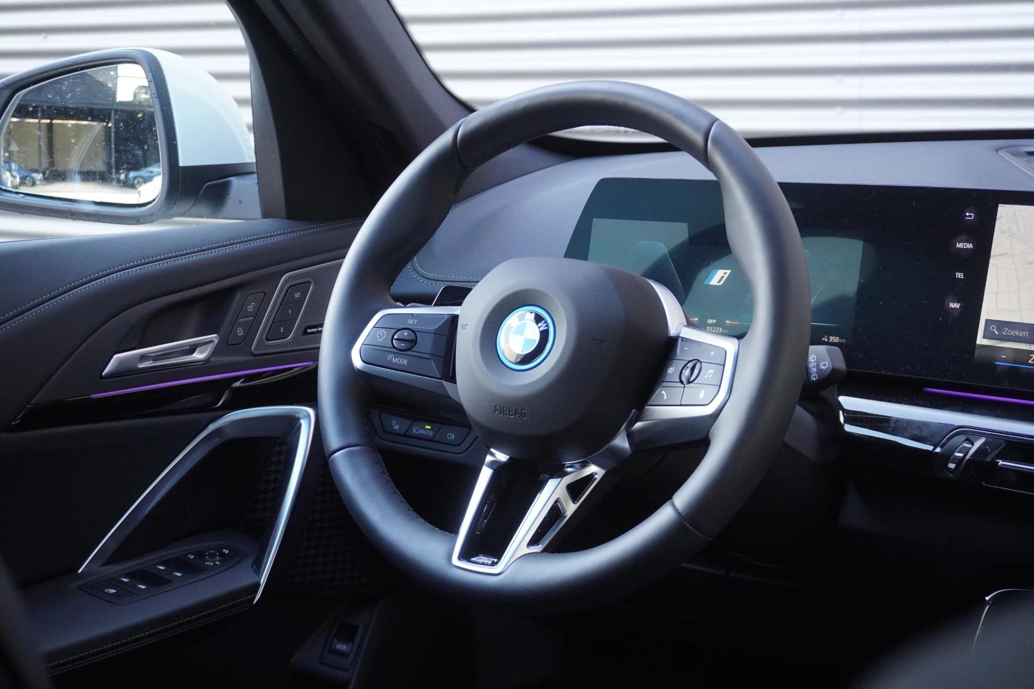 Hoofdafbeelding BMW iX1