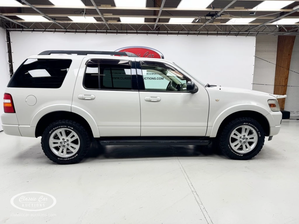 Hoofdafbeelding Ford Explorer