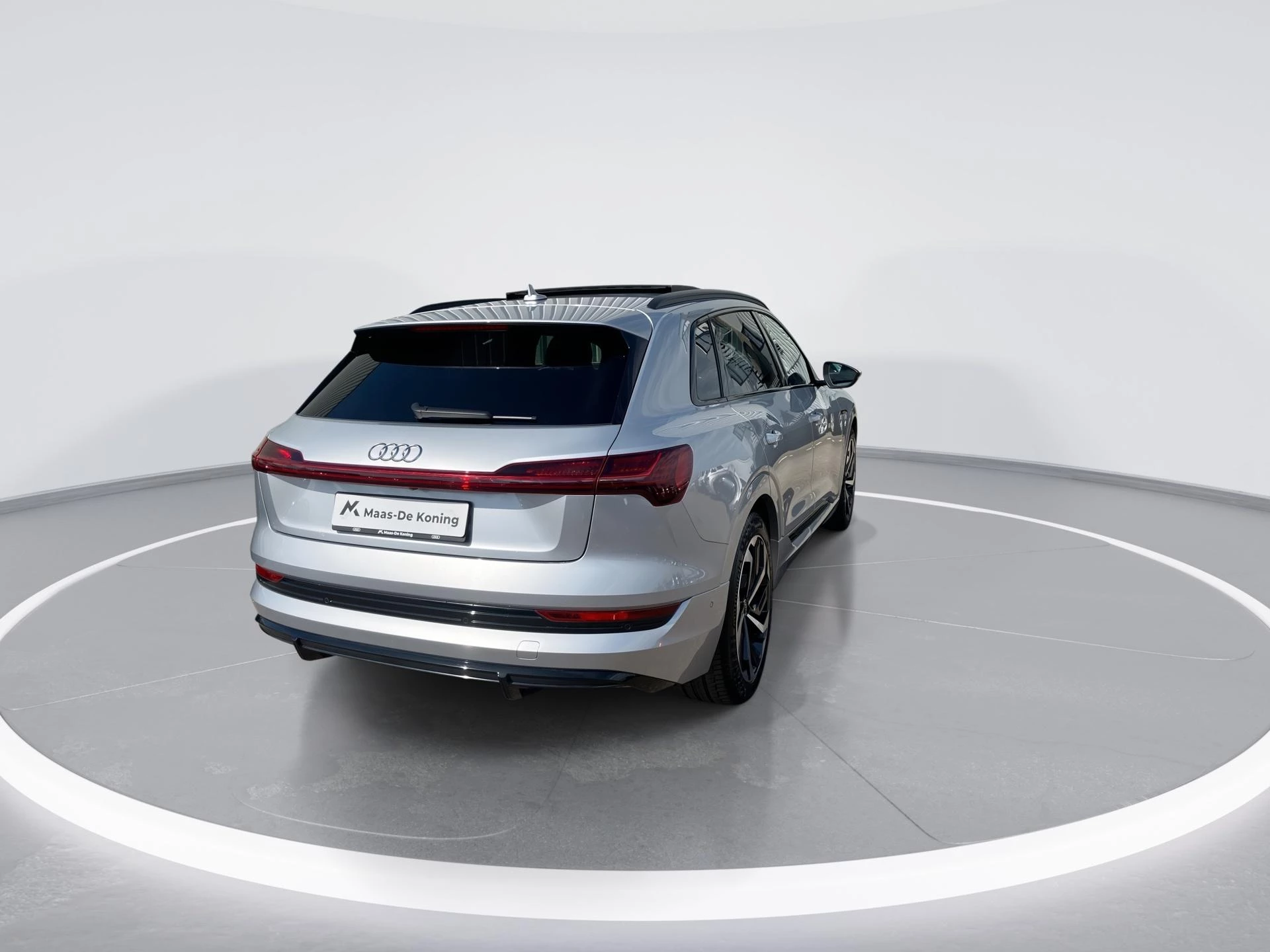 Hoofdafbeelding Audi e-tron