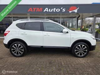 Nissan Qashqai 2.0 Acenta Pano-Navi-Camera-PDC-Cruise -LMV