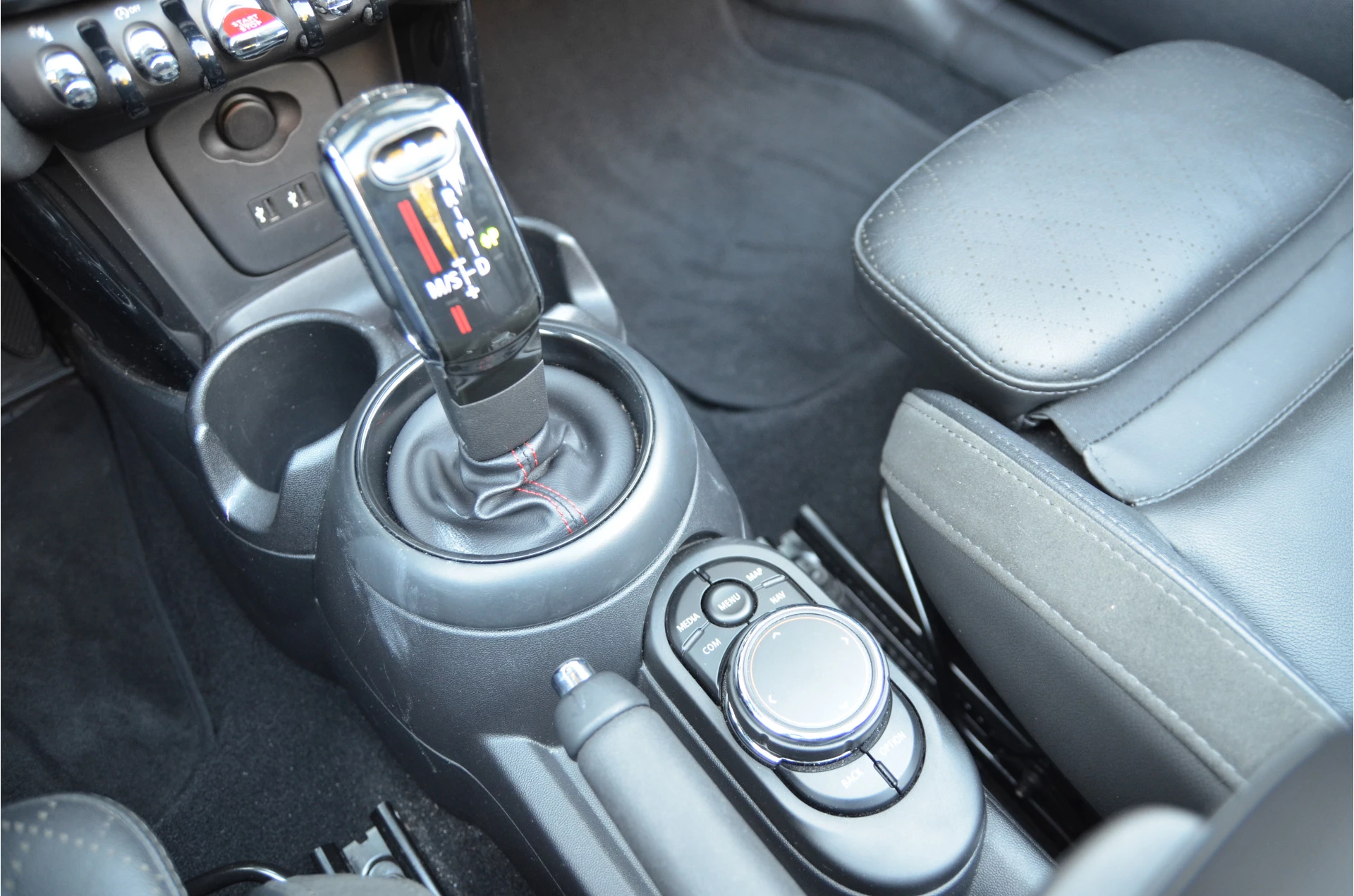 Hoofdafbeelding MINI Cooper S Cabrio