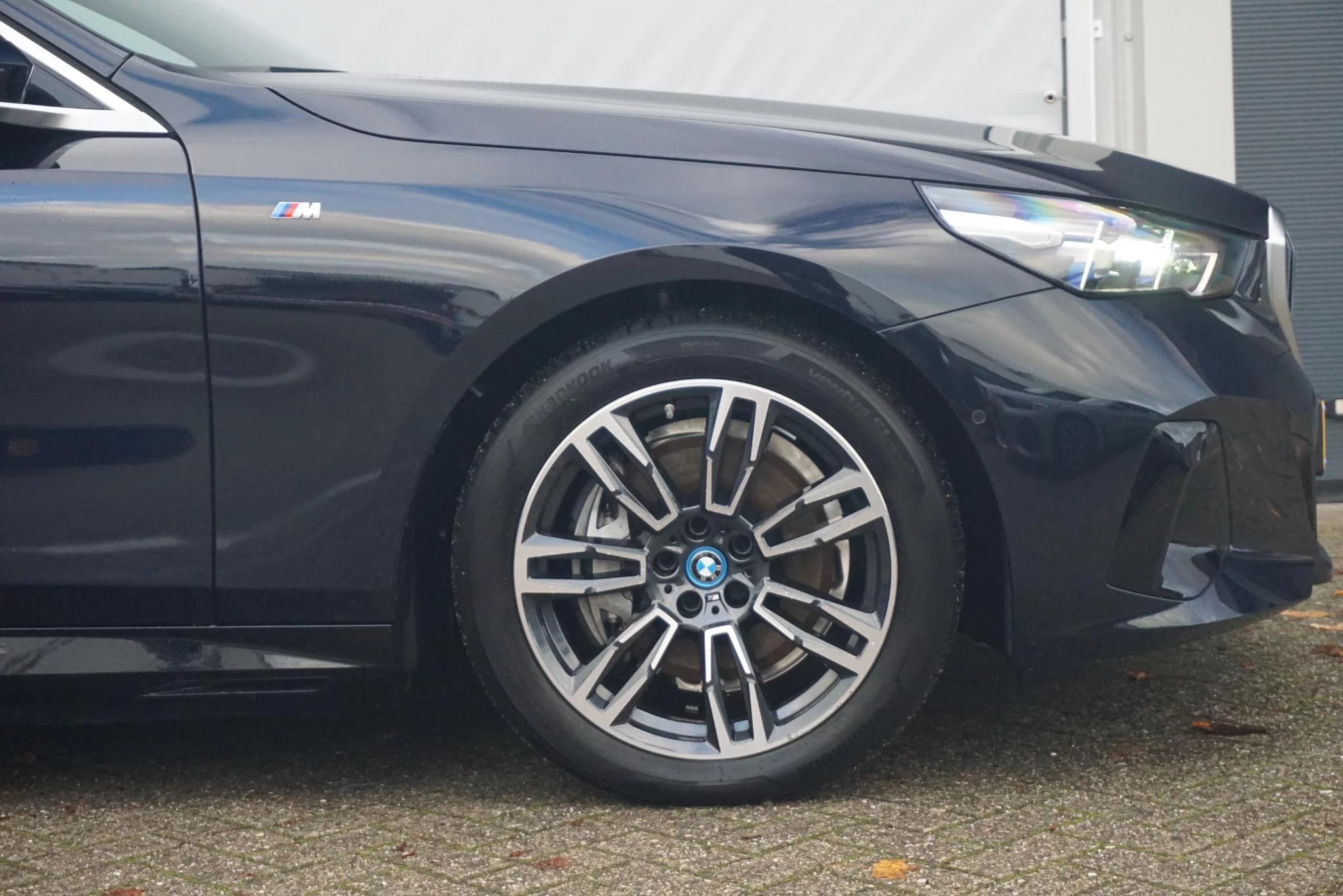 Hoofdafbeelding BMW i5