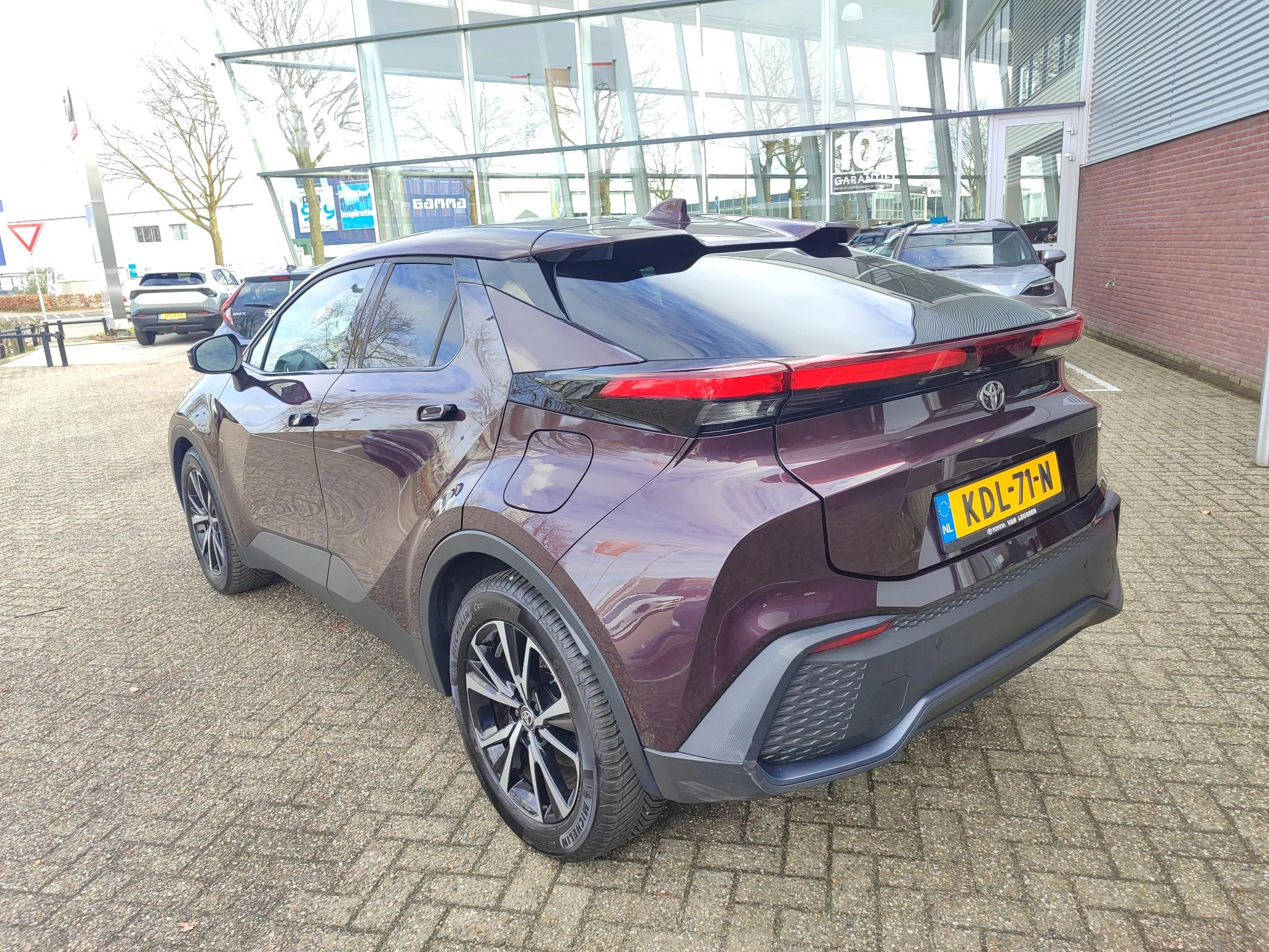 Hoofdafbeelding Toyota C-HR