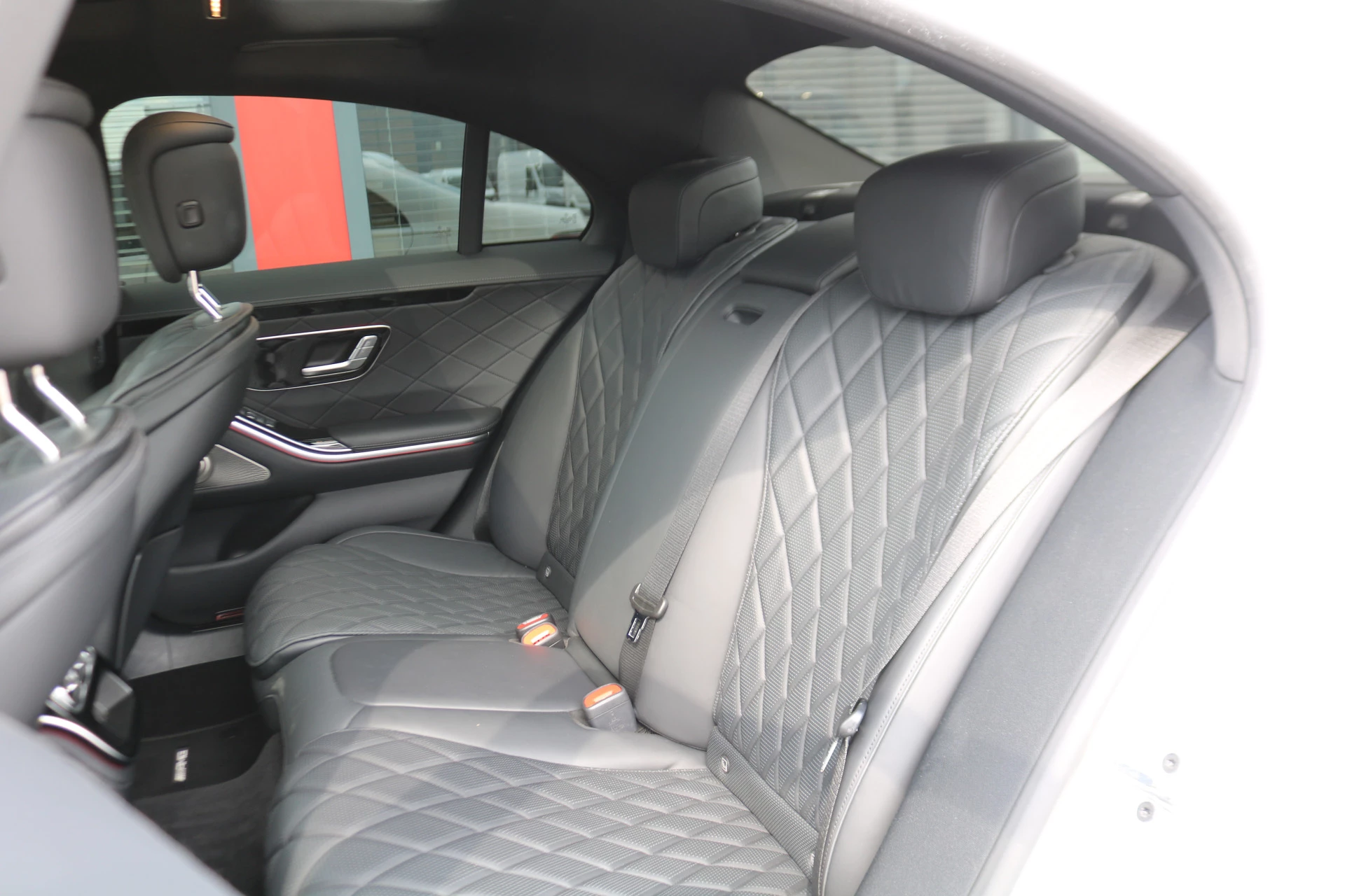 Hoofdafbeelding Mercedes-Benz S-Klasse