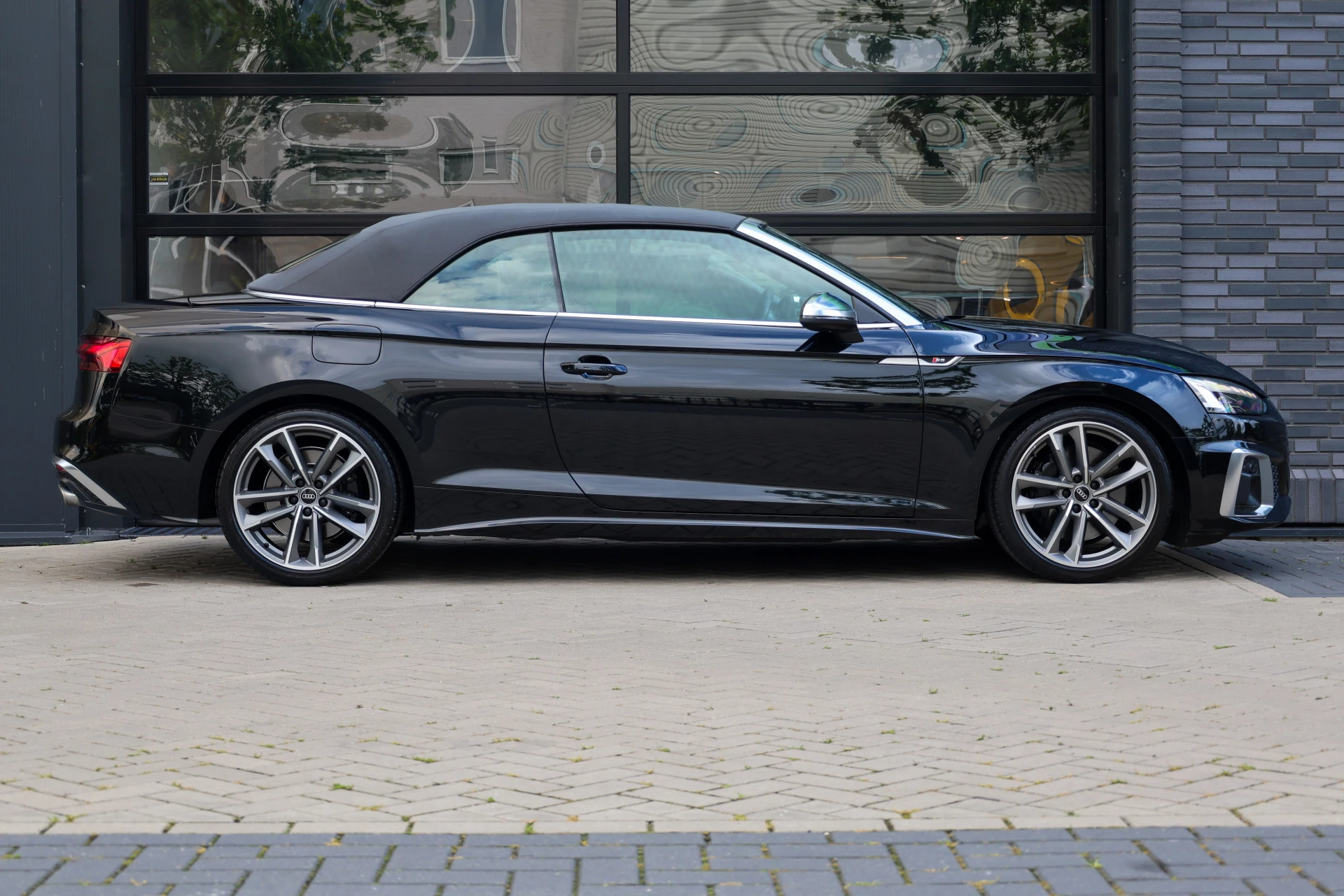 Hoofdafbeelding Audi S5