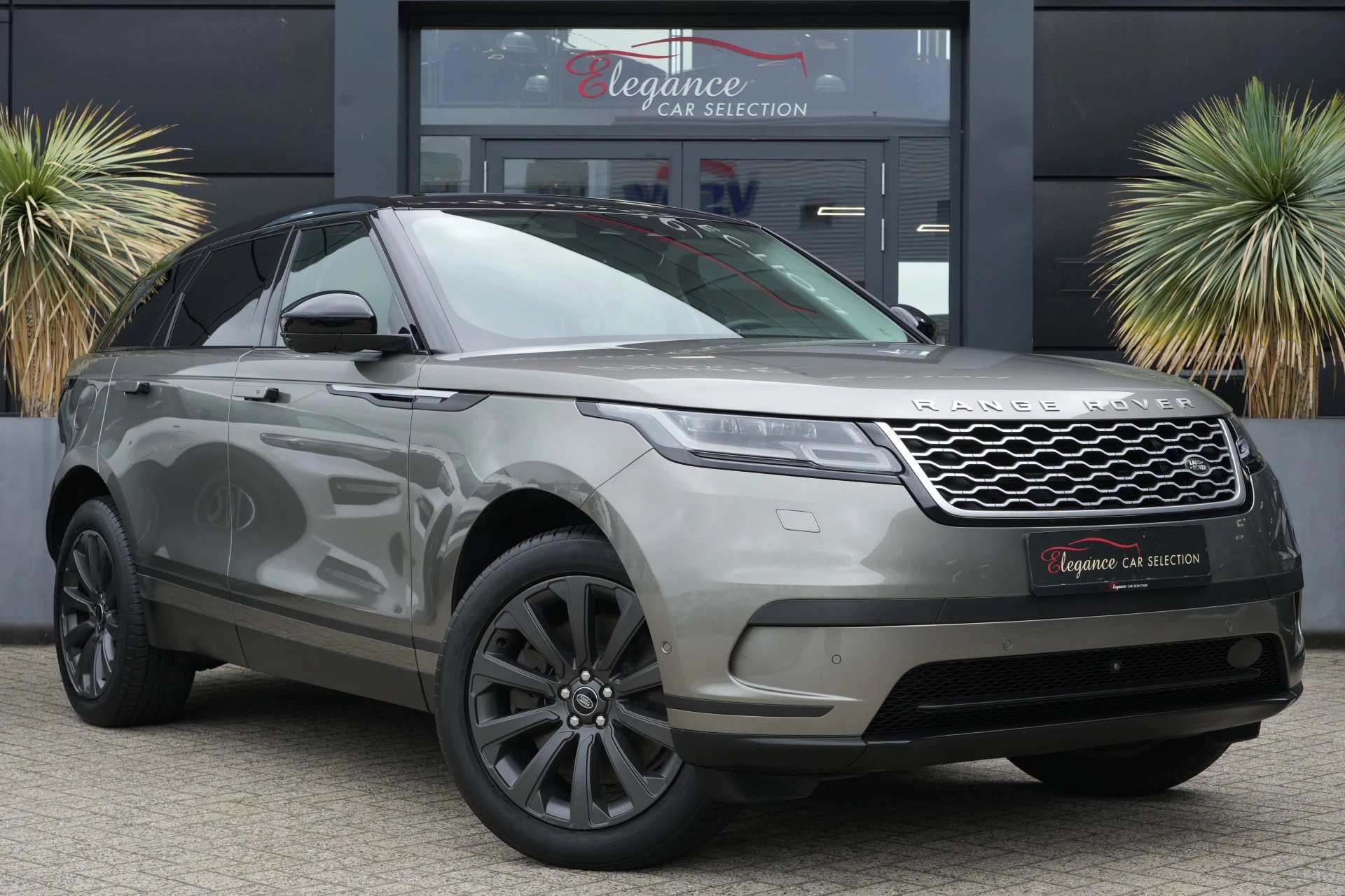 Hoofdafbeelding Land Rover Range Rover Velar