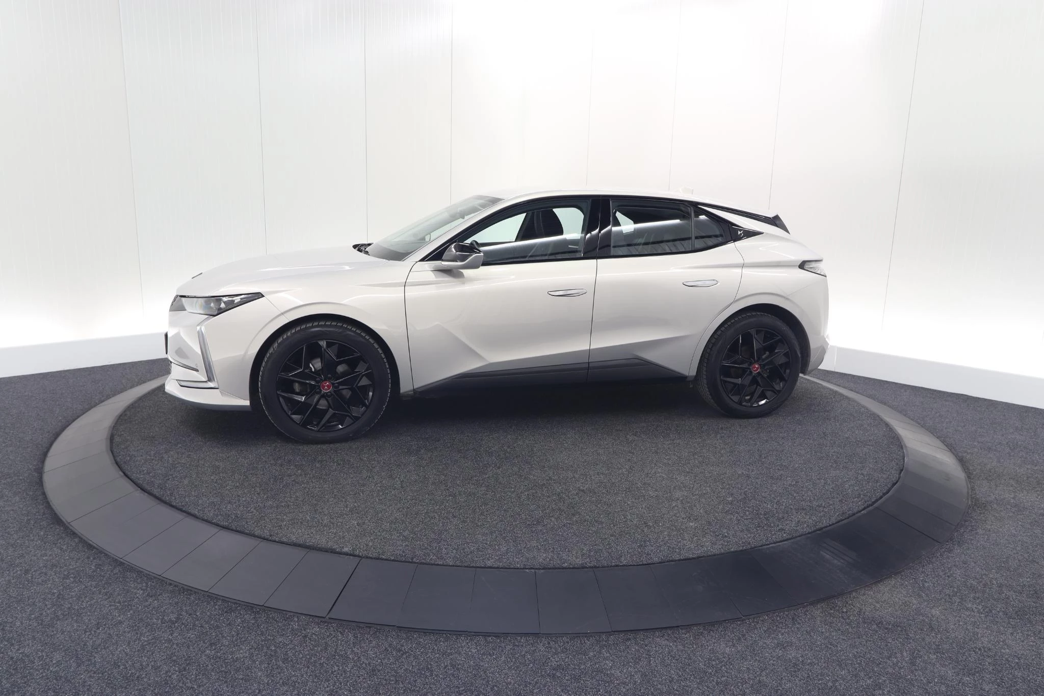 Hoofdafbeelding DS DS 4