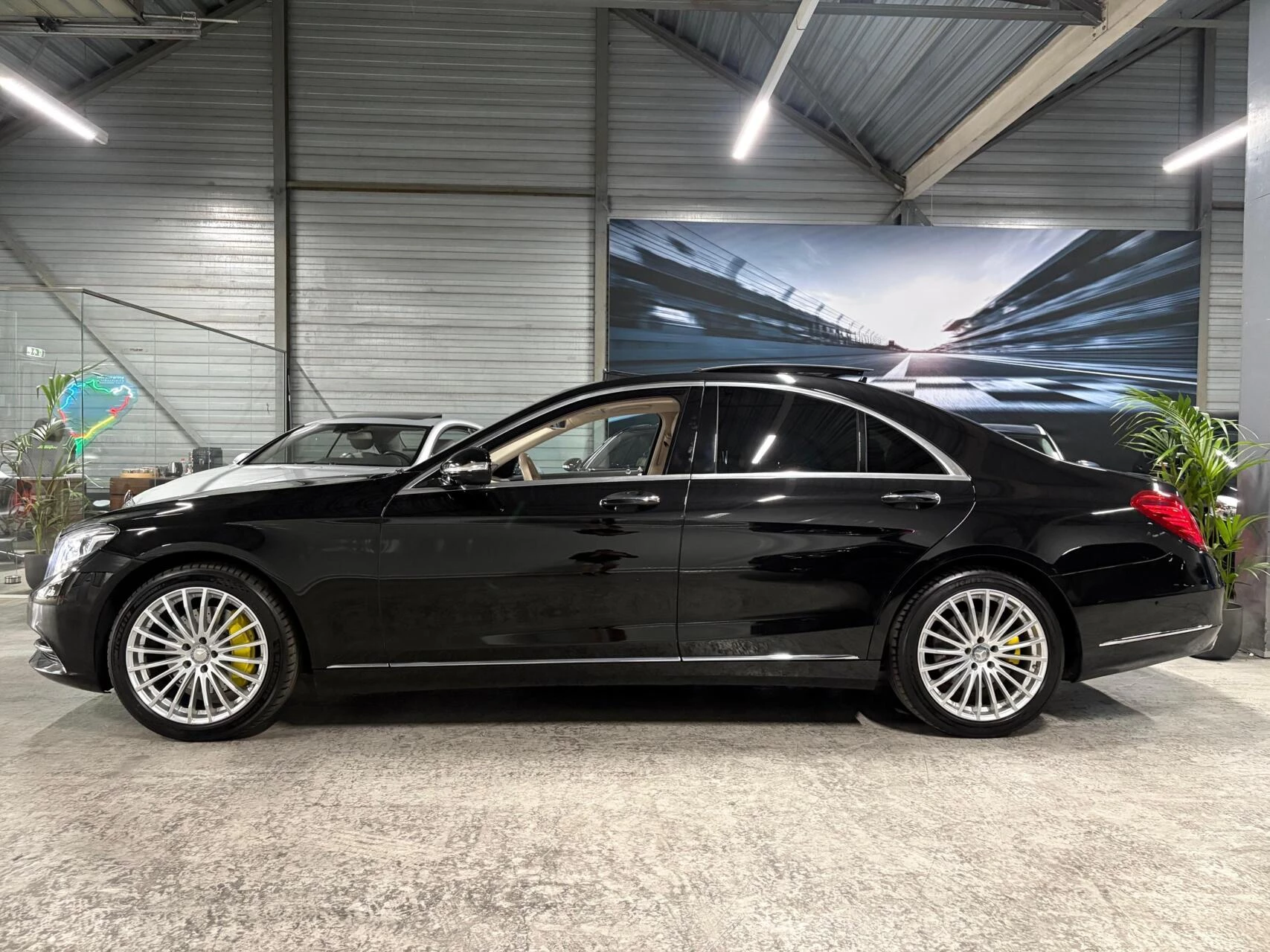 Hoofdafbeelding Mercedes-Benz S-Klasse