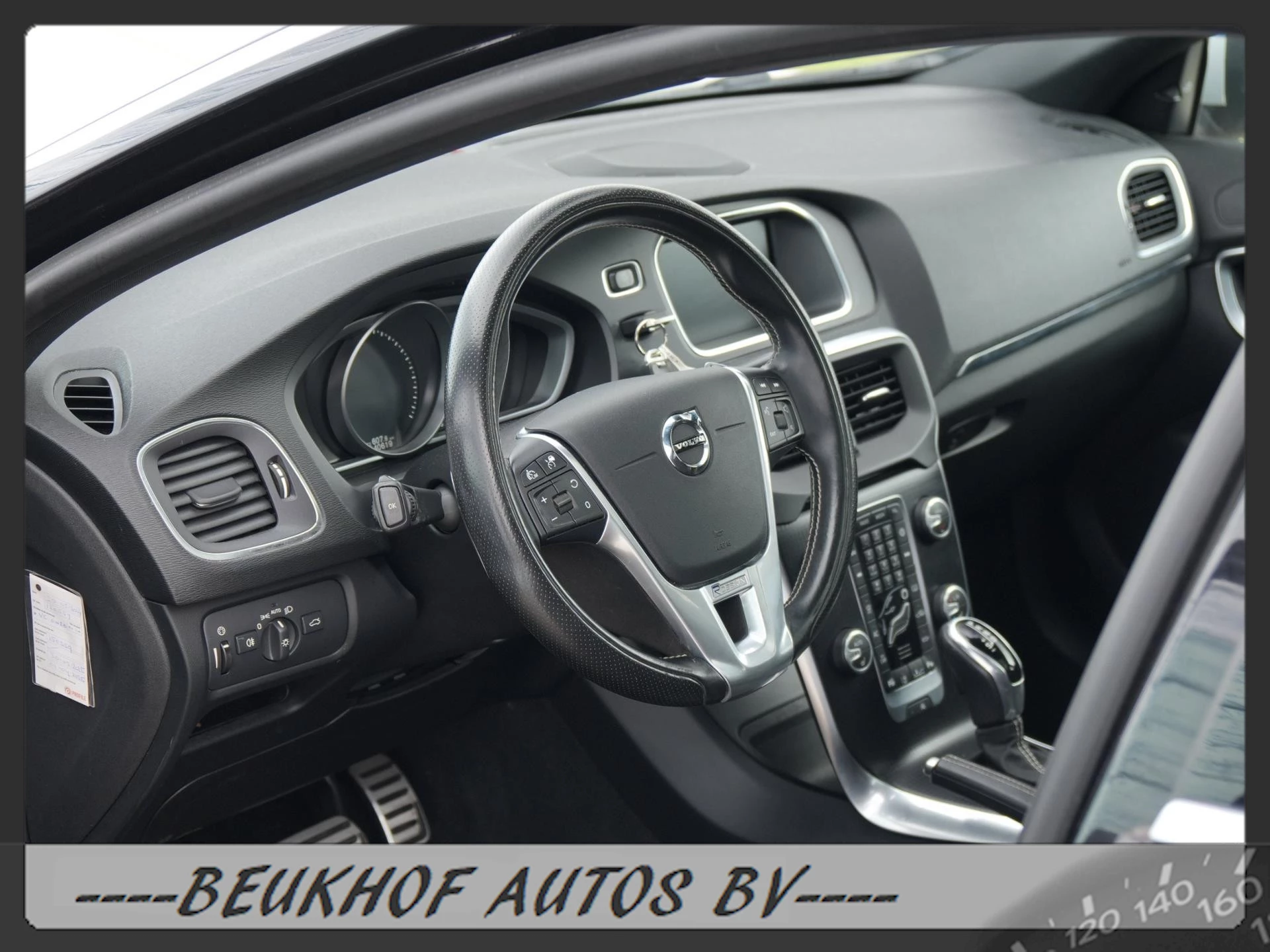 Hoofdafbeelding Volvo V40