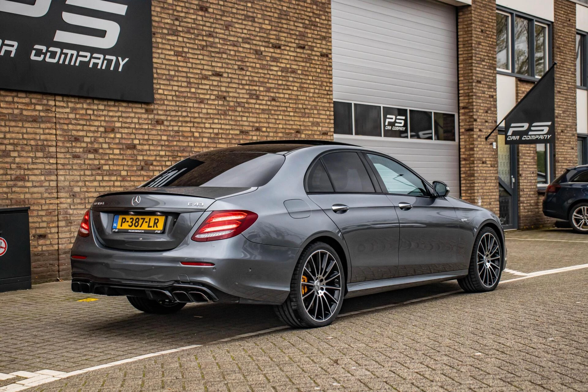 Hoofdafbeelding Mercedes-Benz E-Klasse