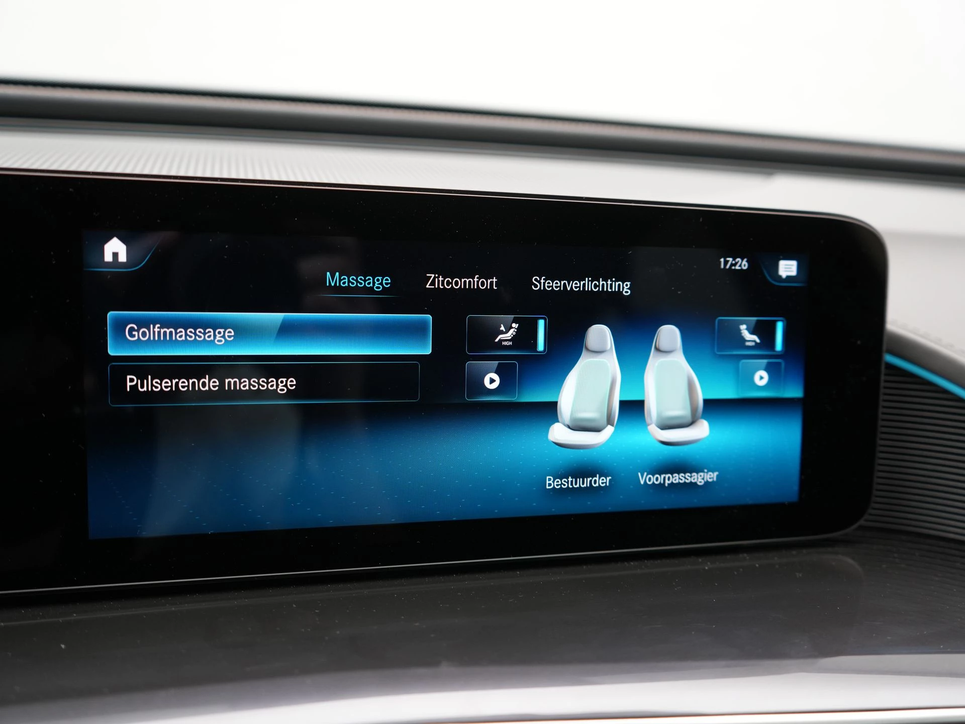 Hoofdafbeelding Mercedes-Benz EQC