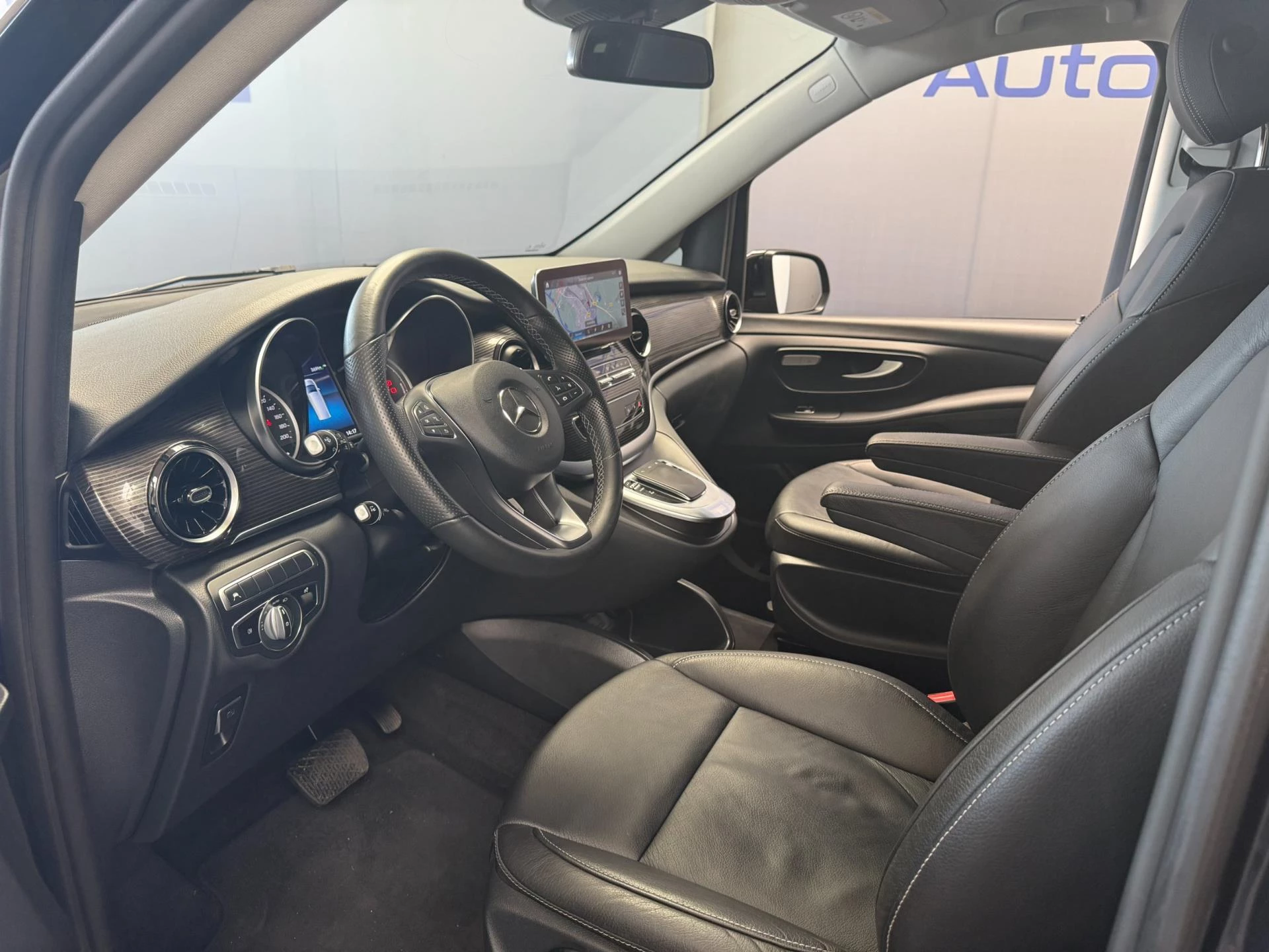 Hoofdafbeelding Mercedes-Benz EQV