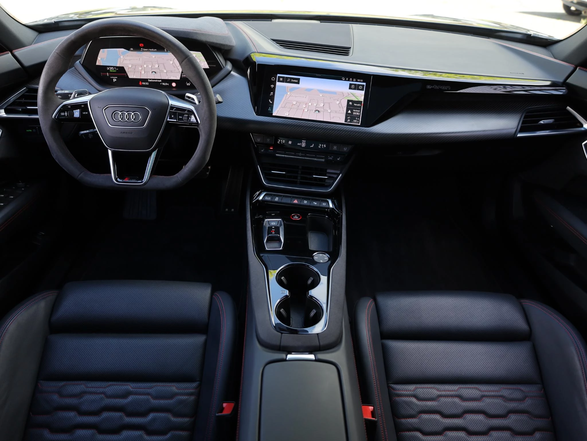 Hoofdafbeelding Audi e-tron GT