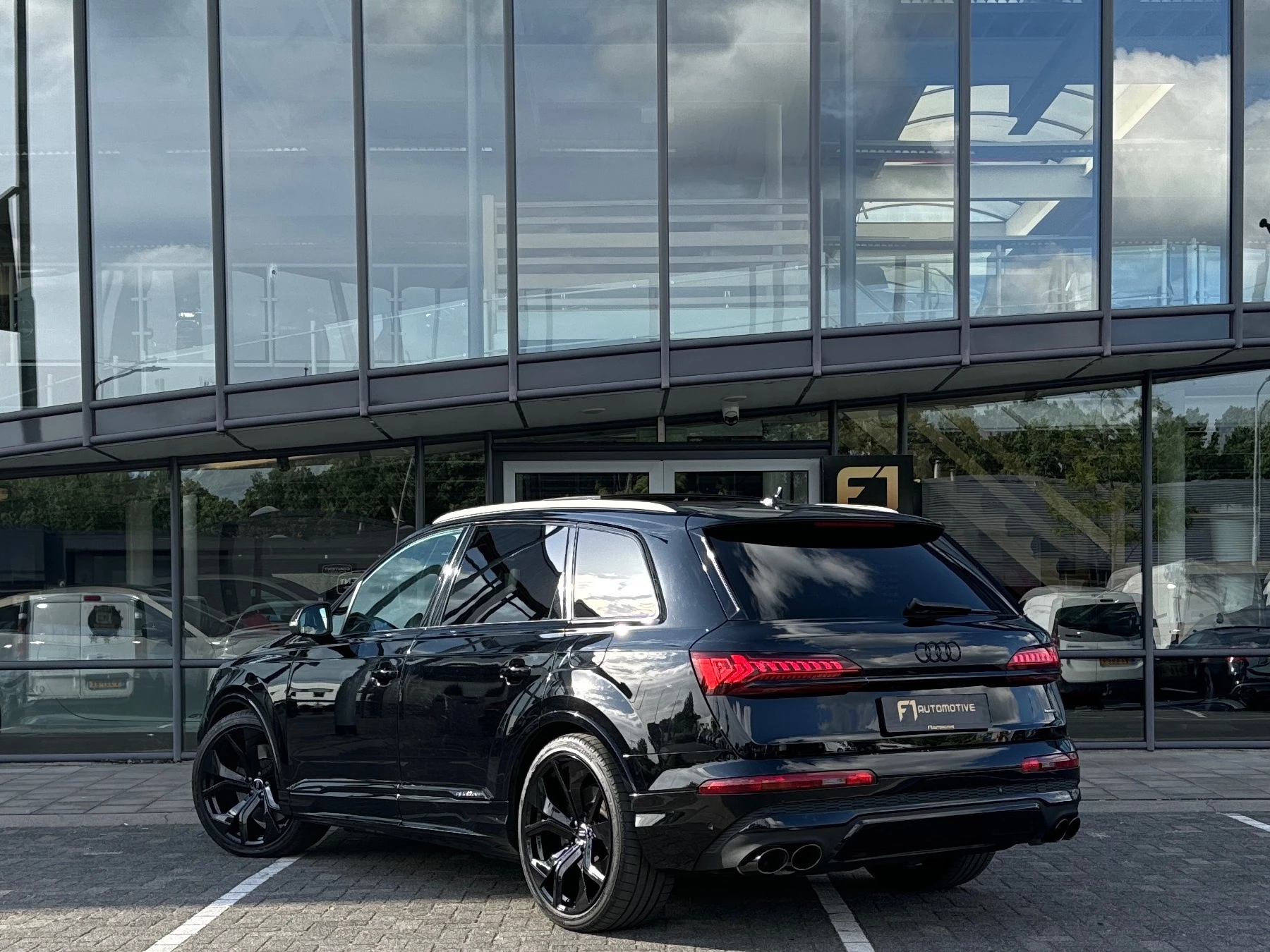 Hoofdafbeelding Audi Q7