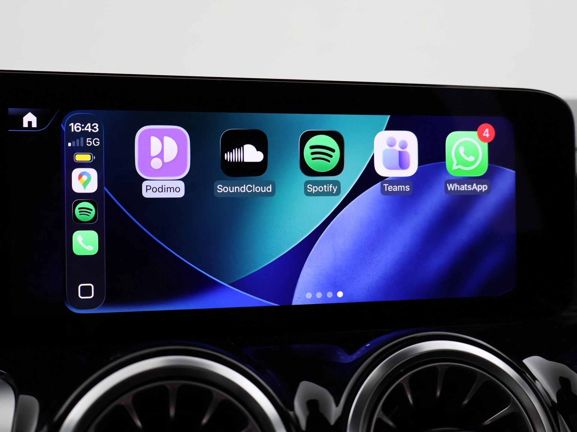 Hoofdafbeelding Mercedes-Benz EQB