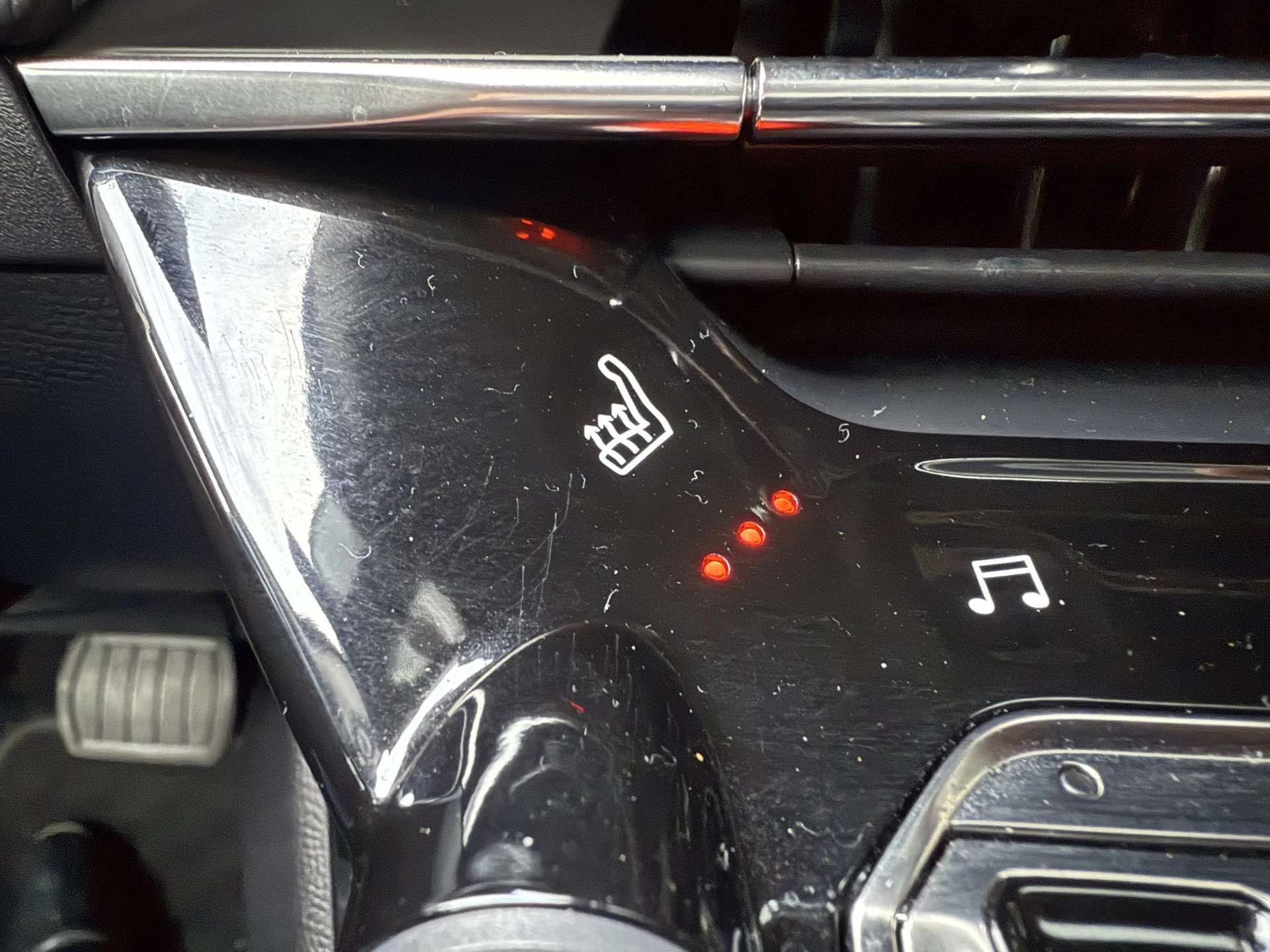 Hoofdafbeelding Peugeot e-2008