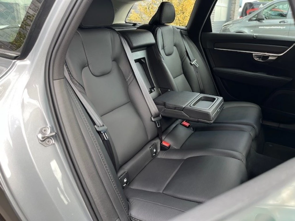 Hoofdafbeelding Volvo V90