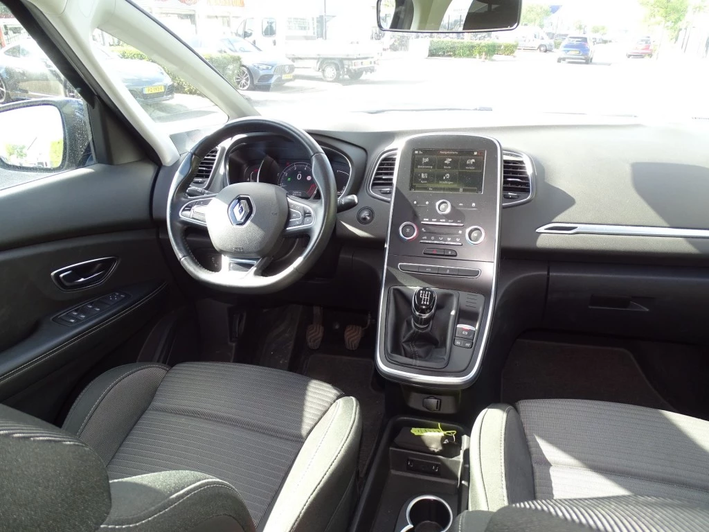 Hoofdafbeelding Renault Scénic