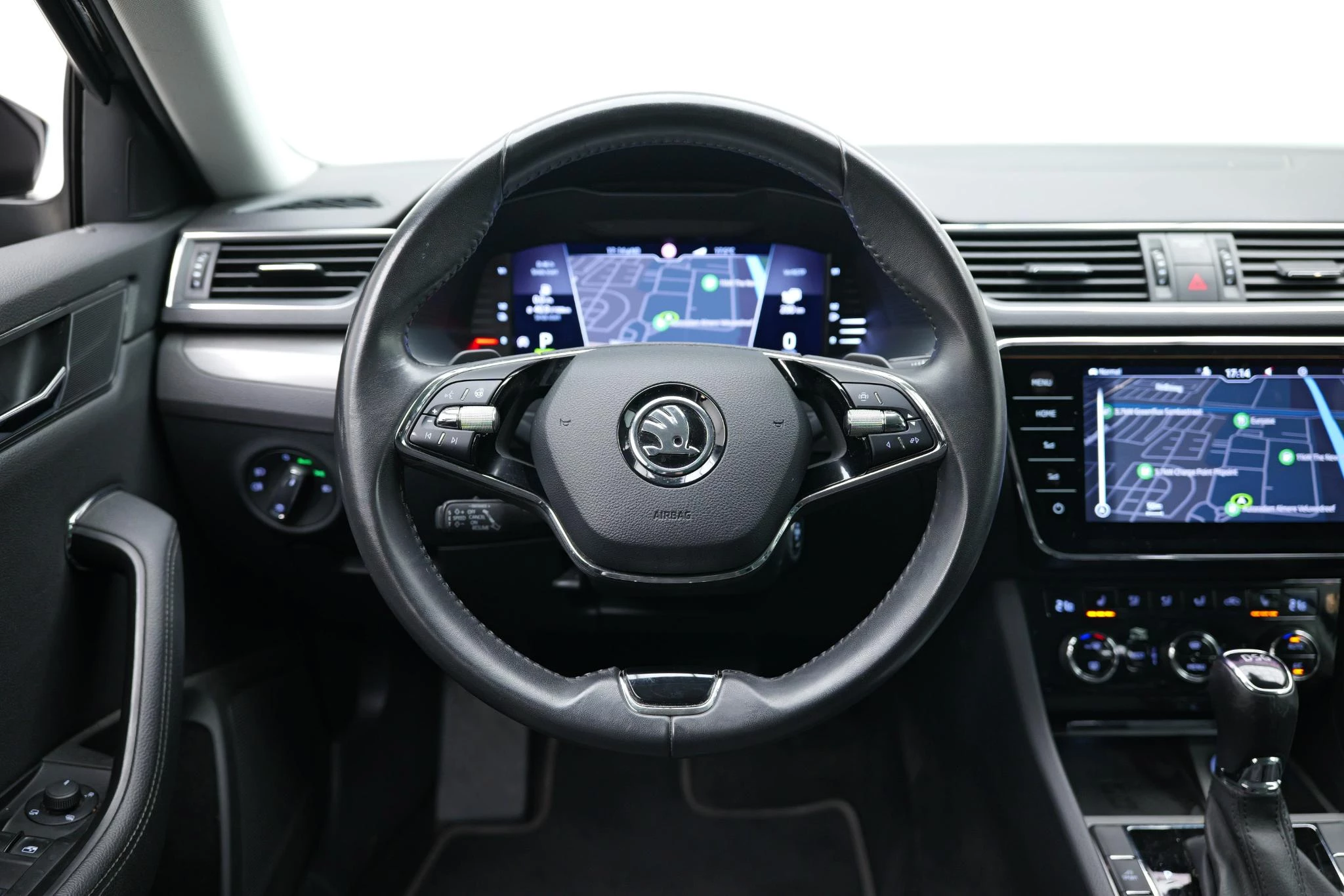 Hoofdafbeelding Škoda Superb