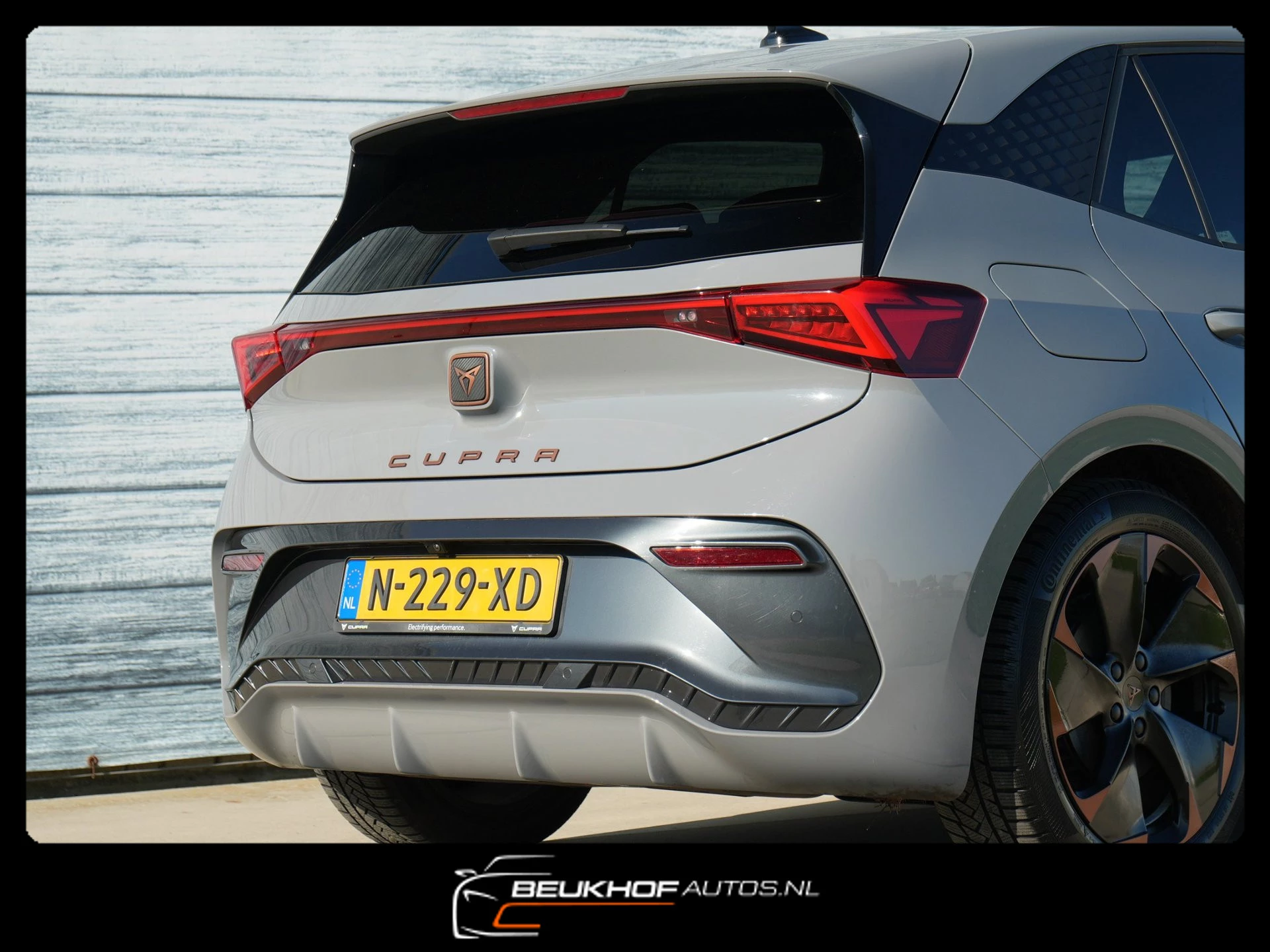 Hoofdafbeelding CUPRA Born