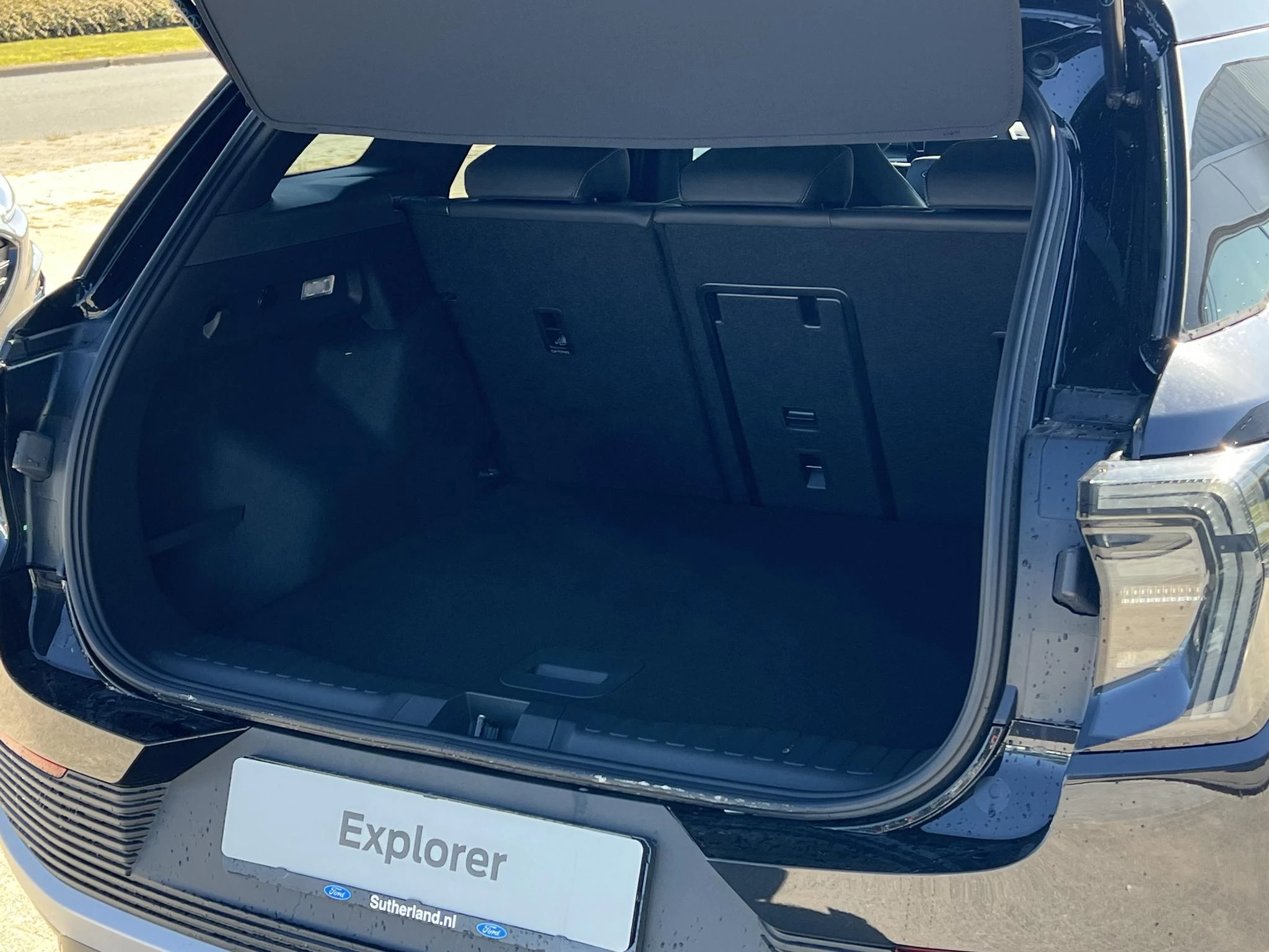 Hoofdafbeelding Ford Explorer