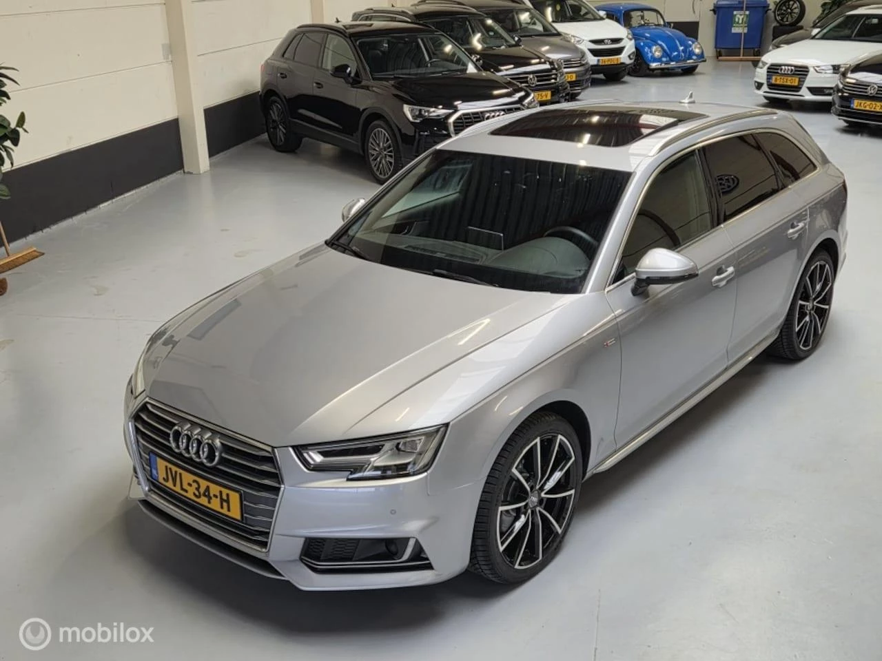 Hoofdafbeelding Audi A4
