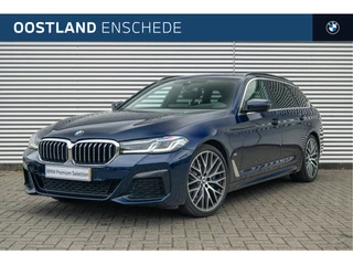 BMW 5 Serie Touring 540i xDrive High Executive M Sport Automaat / Panoramadak / Laserlight / Head-Up / Comfortstoelen / Live Cockpit Professional / M Sportonderstel
