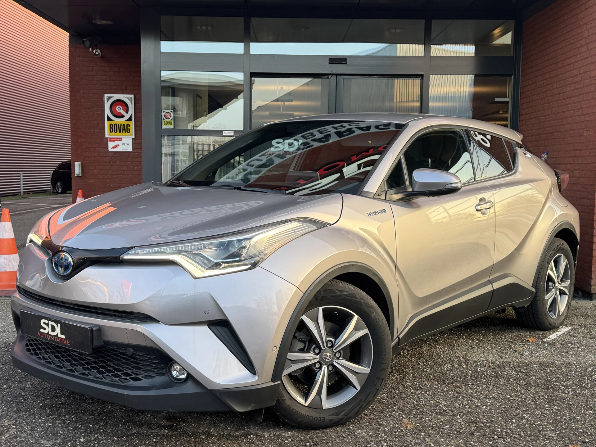 Hoofdafbeelding Toyota C-HR