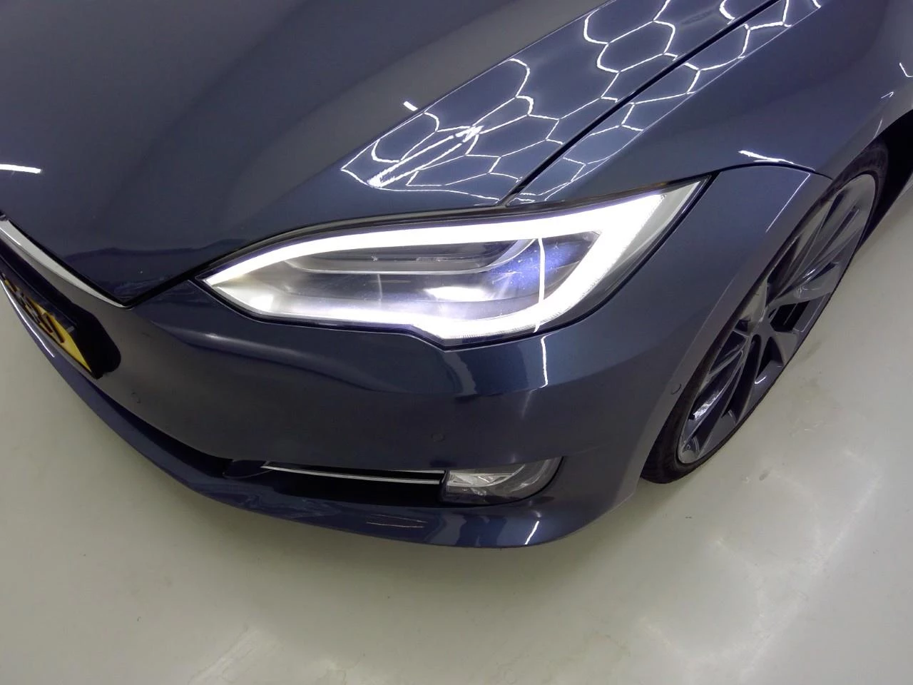 Hoofdafbeelding Tesla Model S