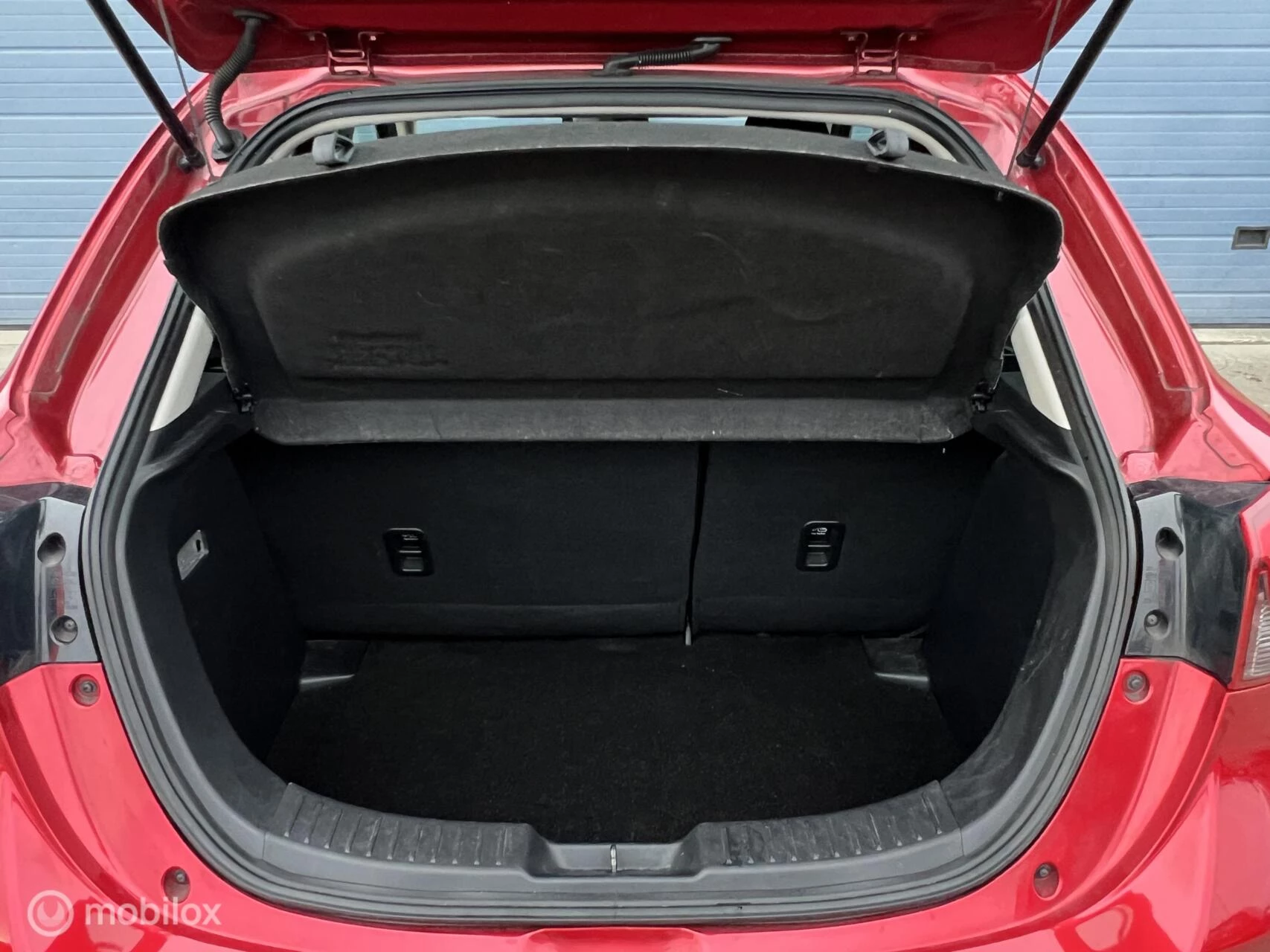 Hoofdafbeelding Mazda 2