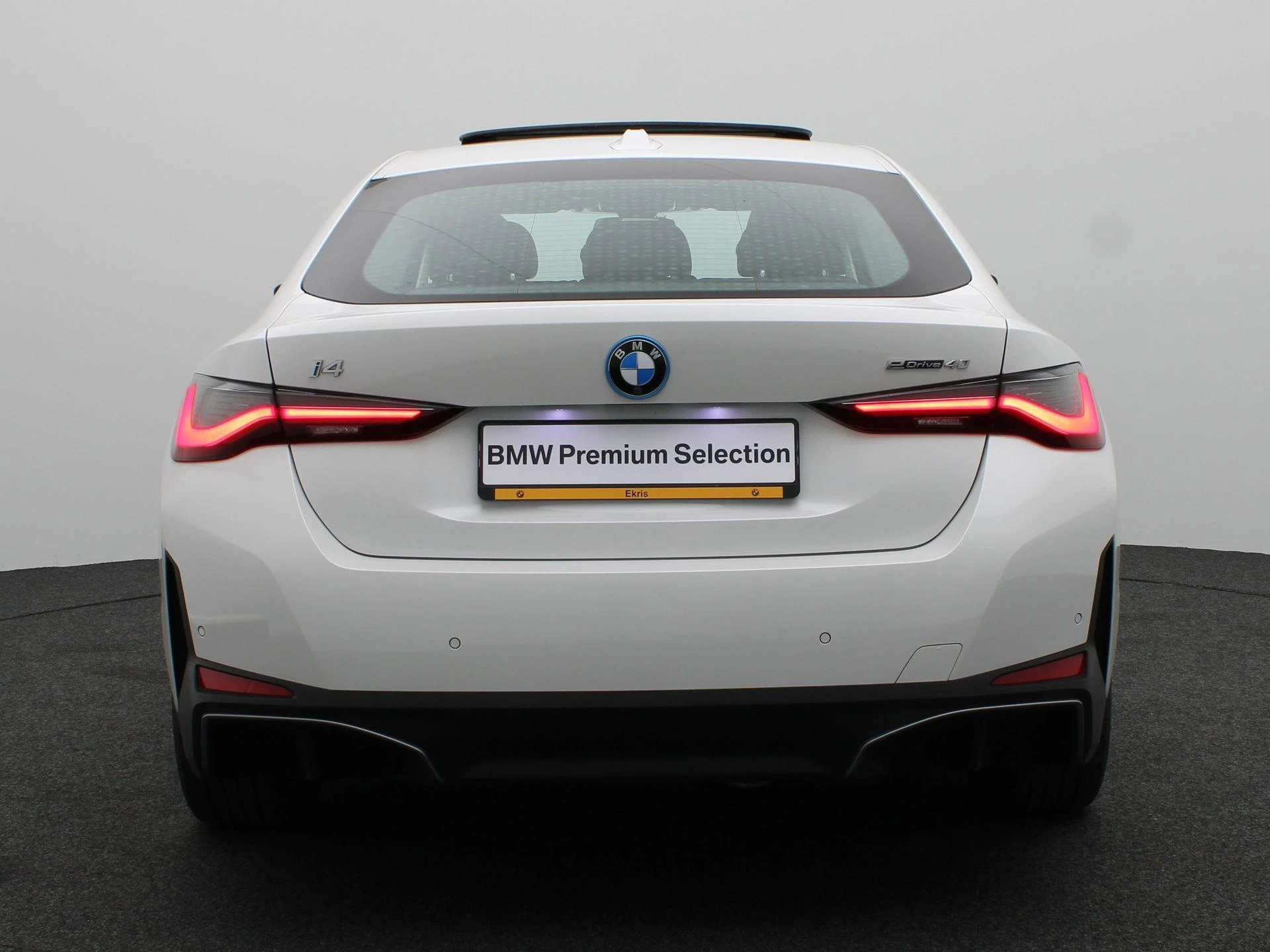 Hoofdafbeelding BMW i4