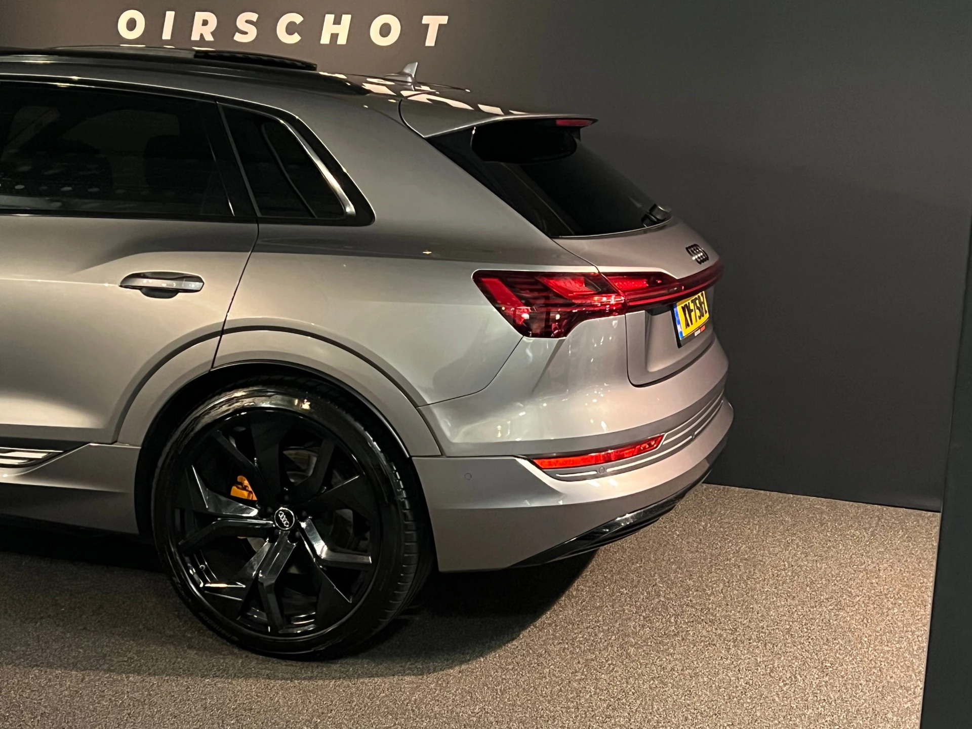 Hoofdafbeelding Audi e-tron